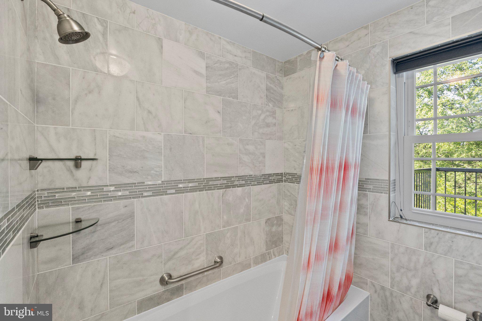 6176 Pidcock Creek Rd