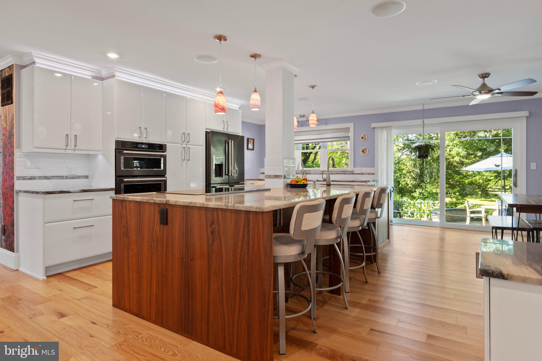 6176 Pidcock Creek Rd