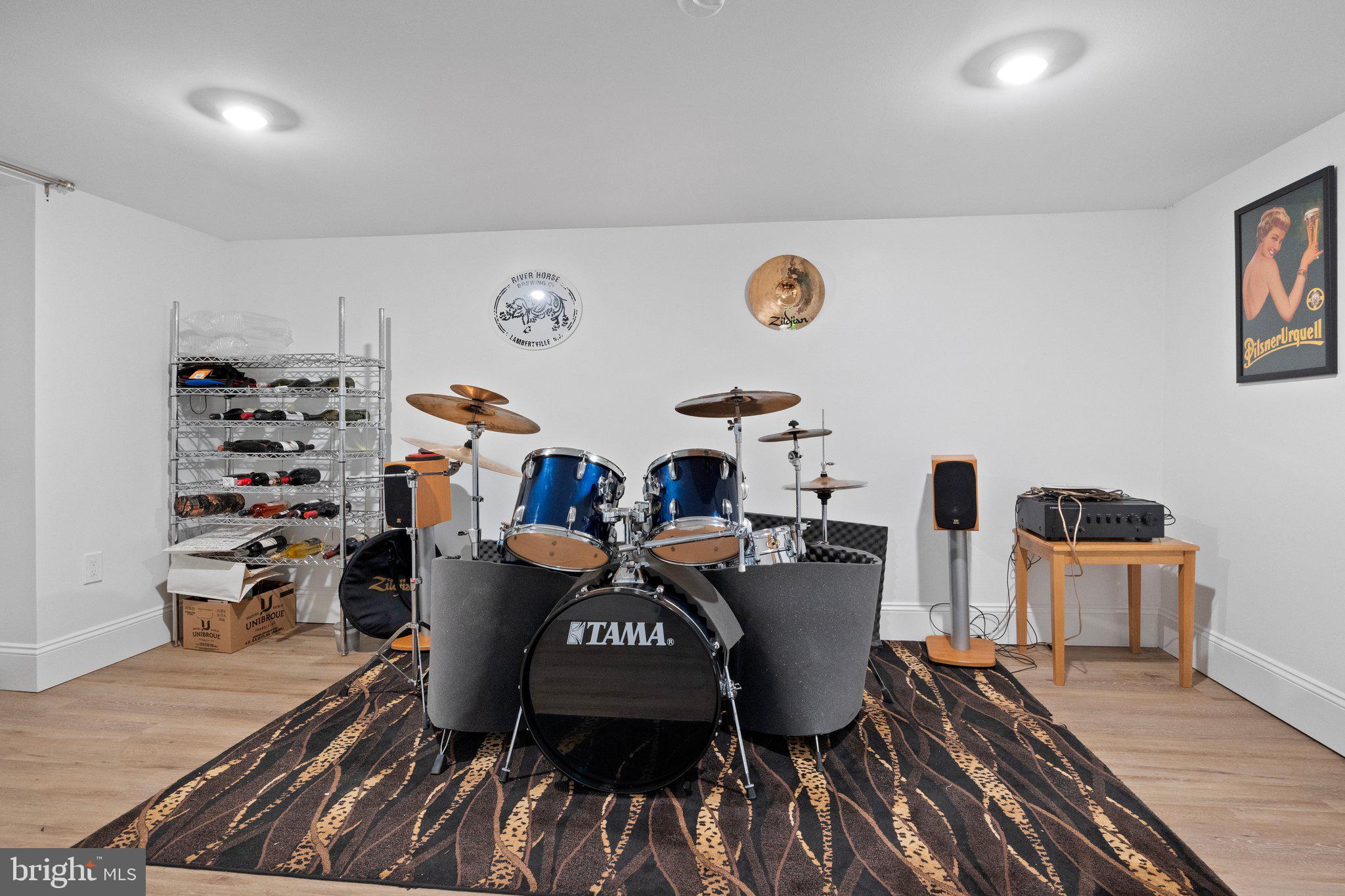 6176 Pidcock Creek Rd