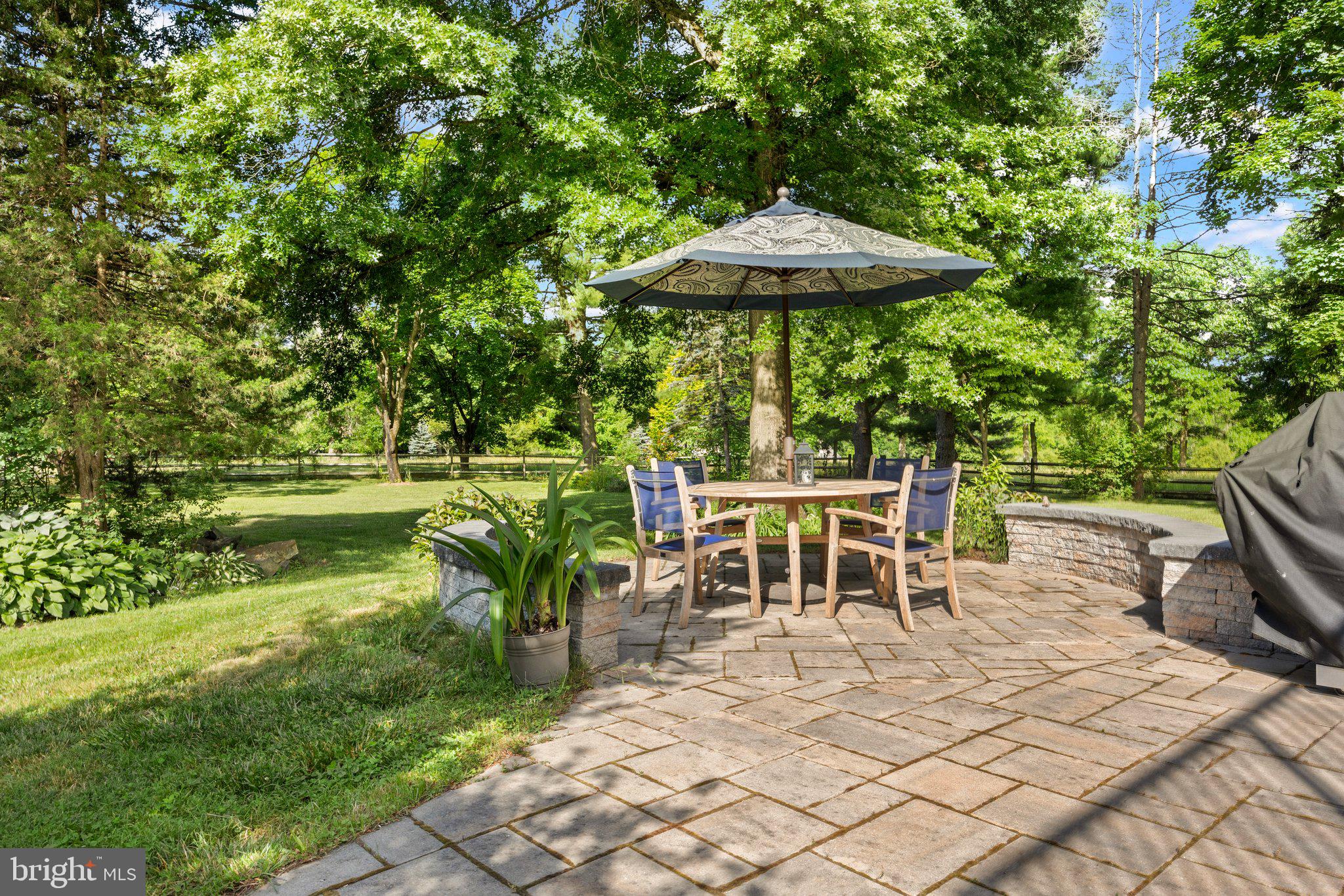 6176 Pidcock Creek Rd