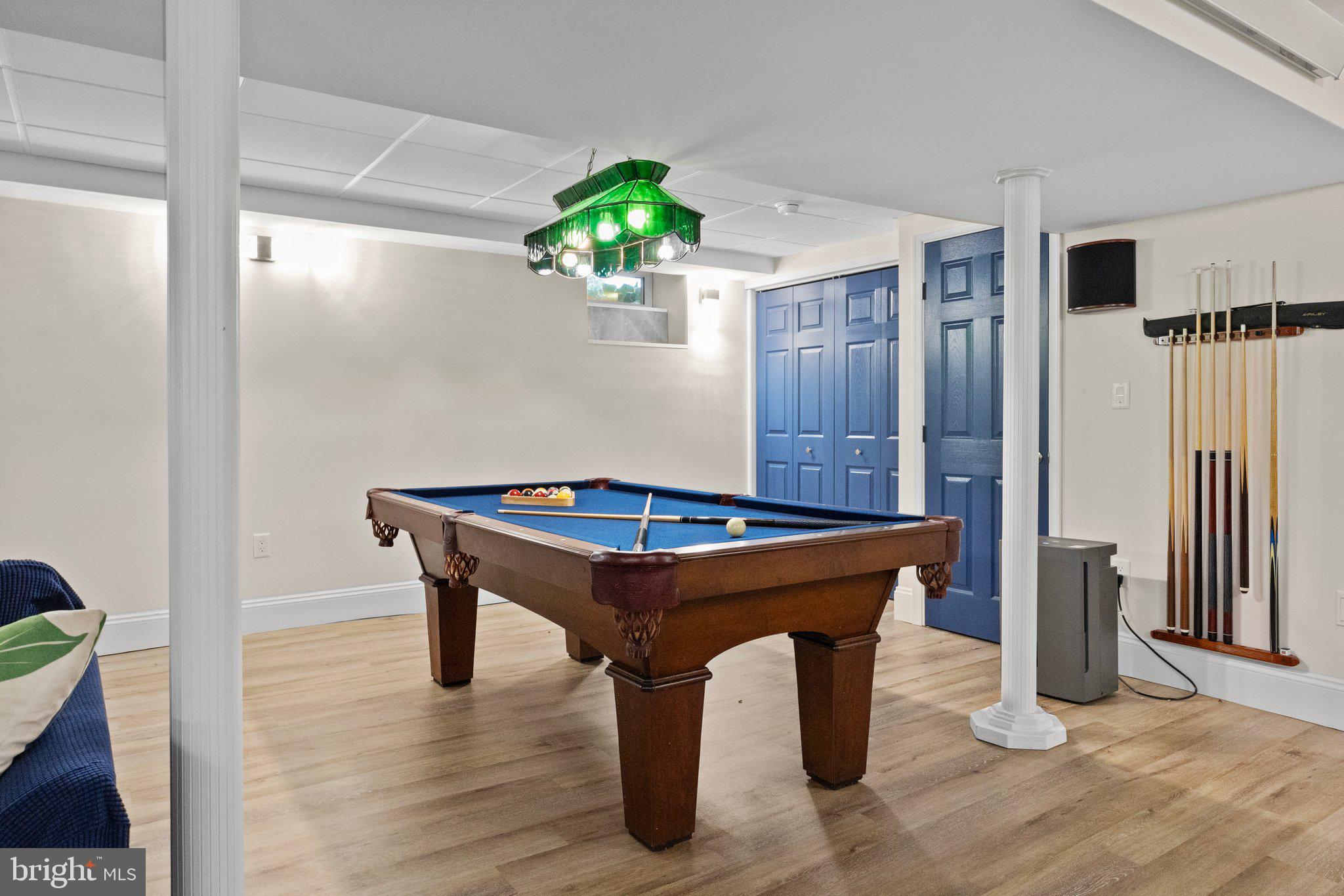 6176 Pidcock Creek Rd