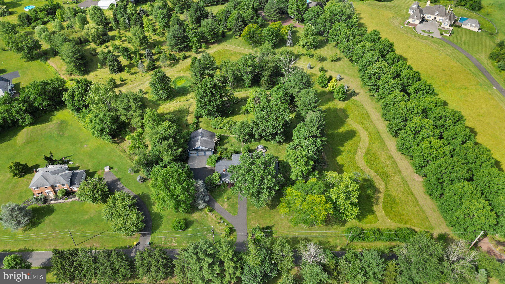 6176 Pidcock Creek Rd