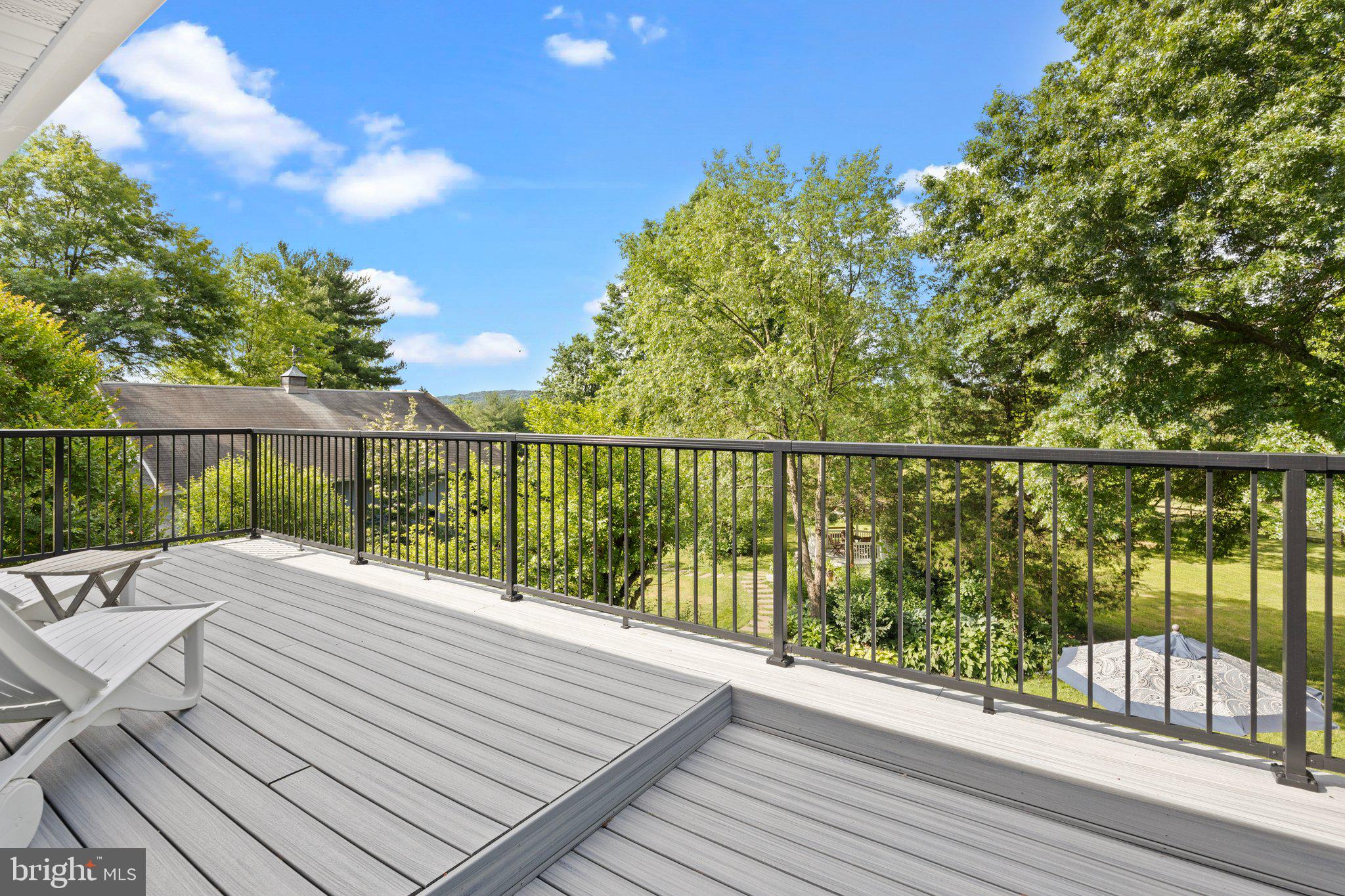 6176 Pidcock Creek Rd