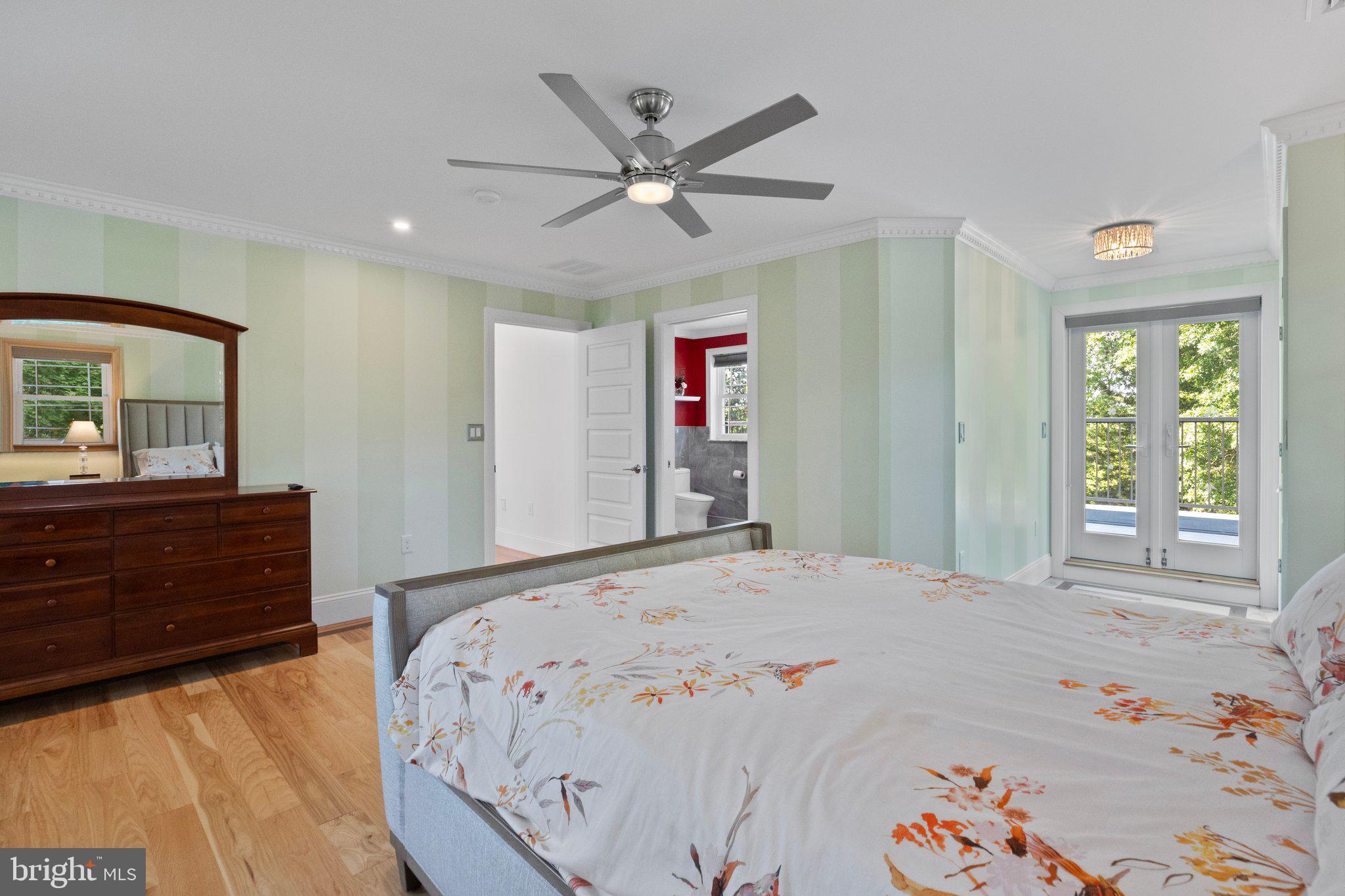 6176 Pidcock Creek Rd