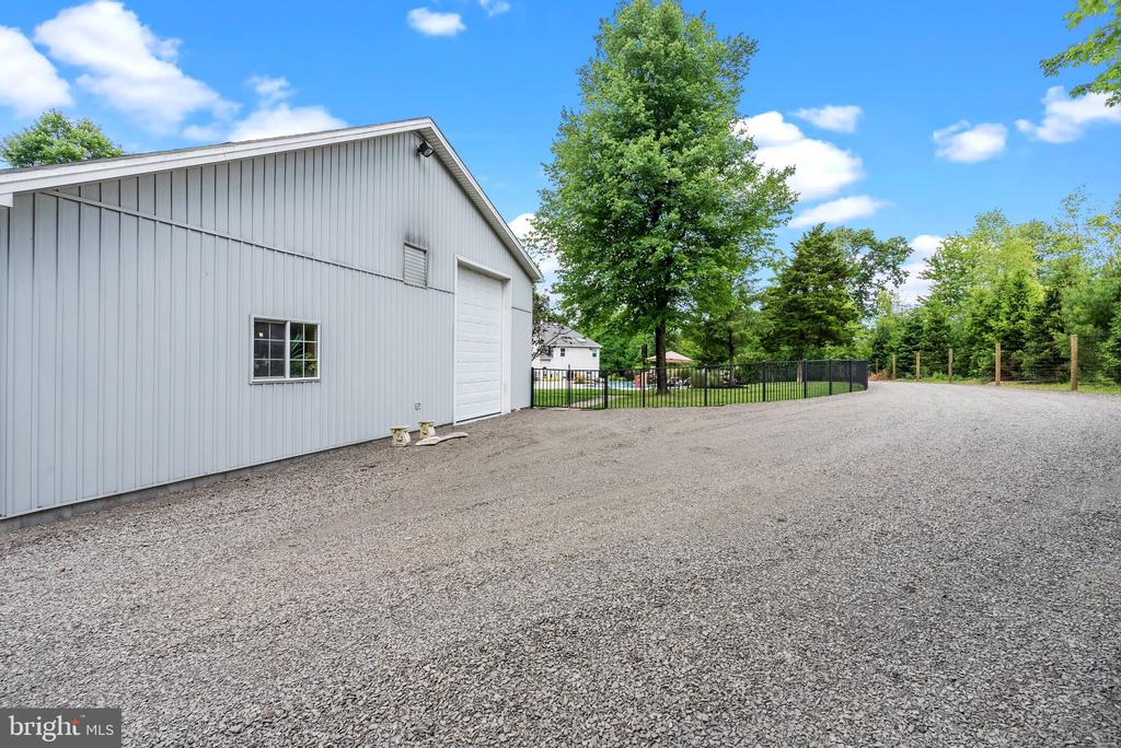 50 Twining Rd