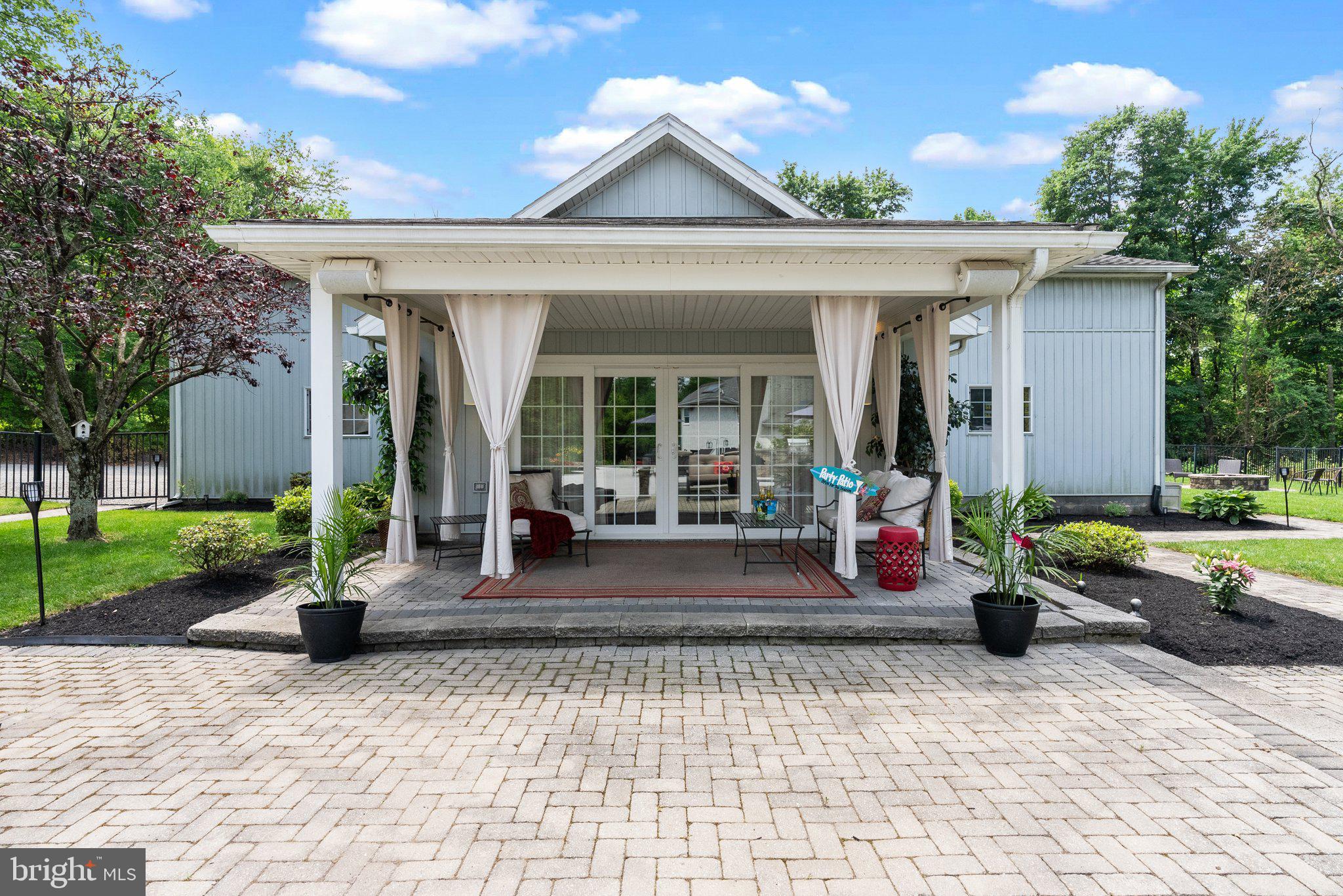 50 Twining Rd