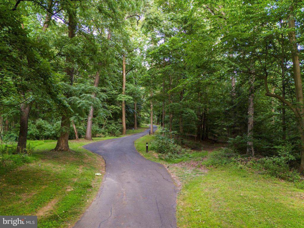 6154 STONEY HILL ROAD