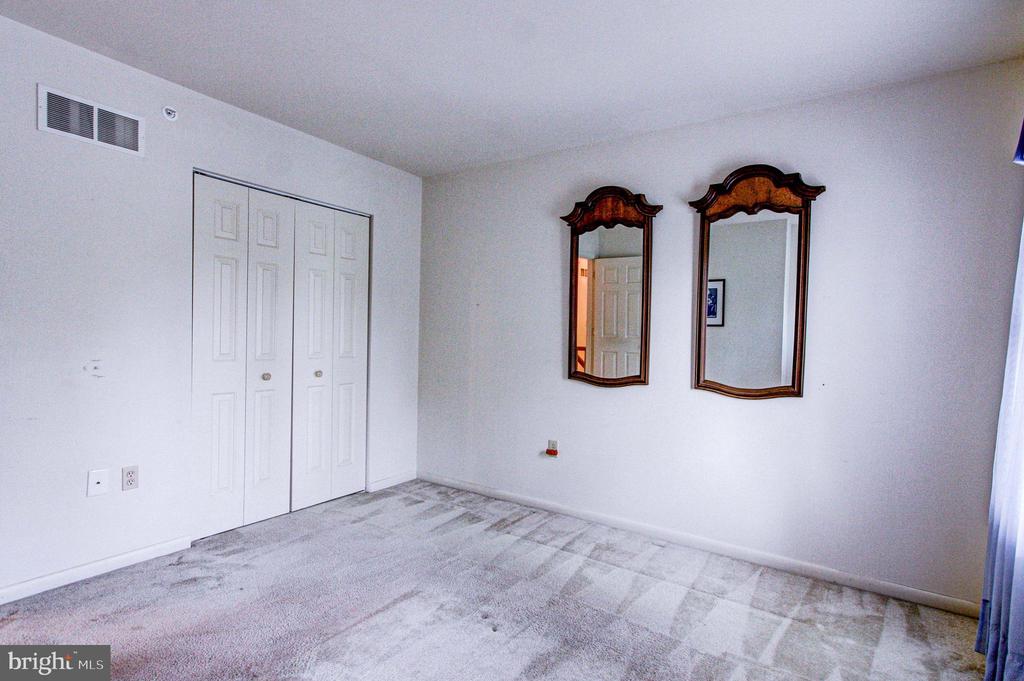 104 BILLINGSLEY DRIVE