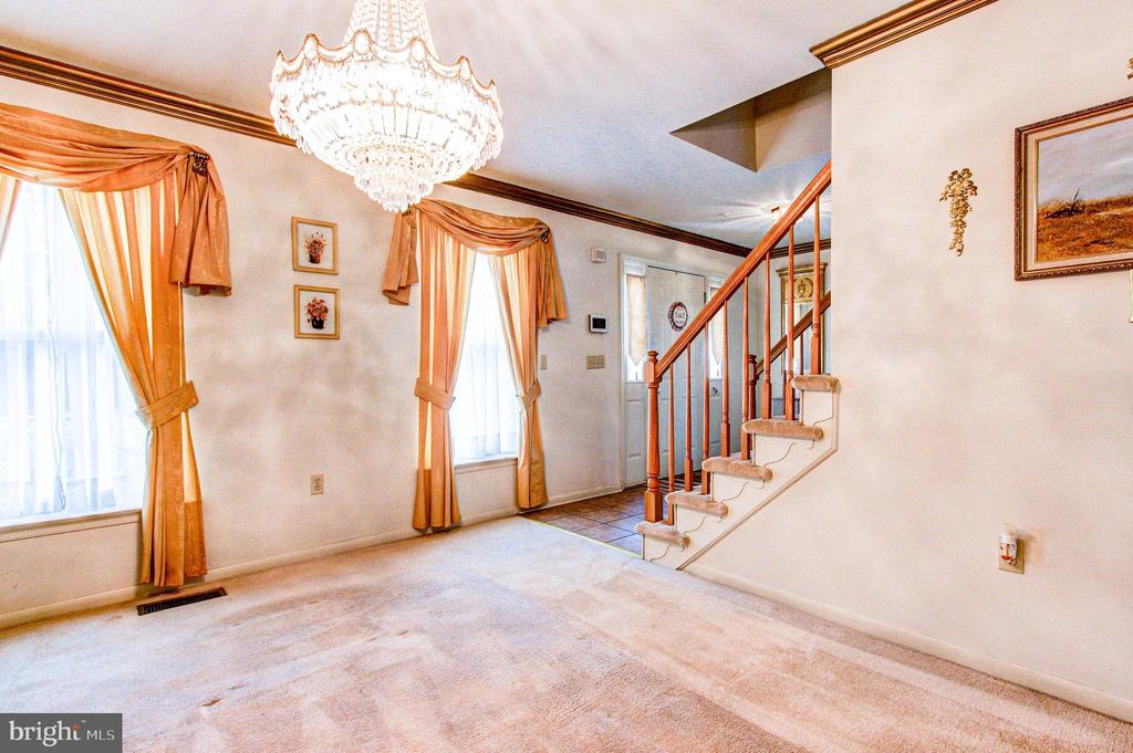104 BILLINGSLEY DRIVE