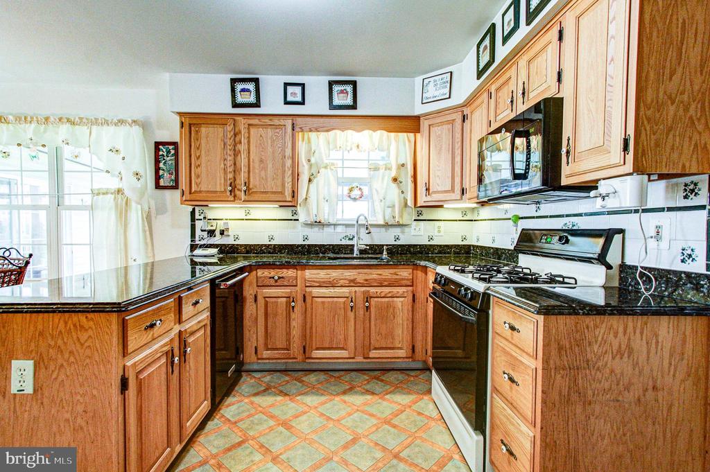 104 BILLINGSLEY DRIVE
