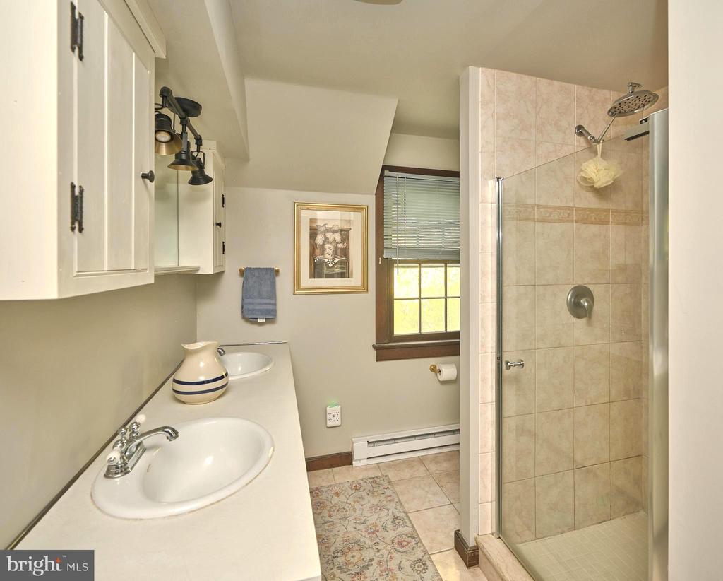 1321 SPENCER ROAD