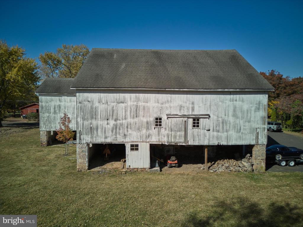 1321 SPENCER ROAD