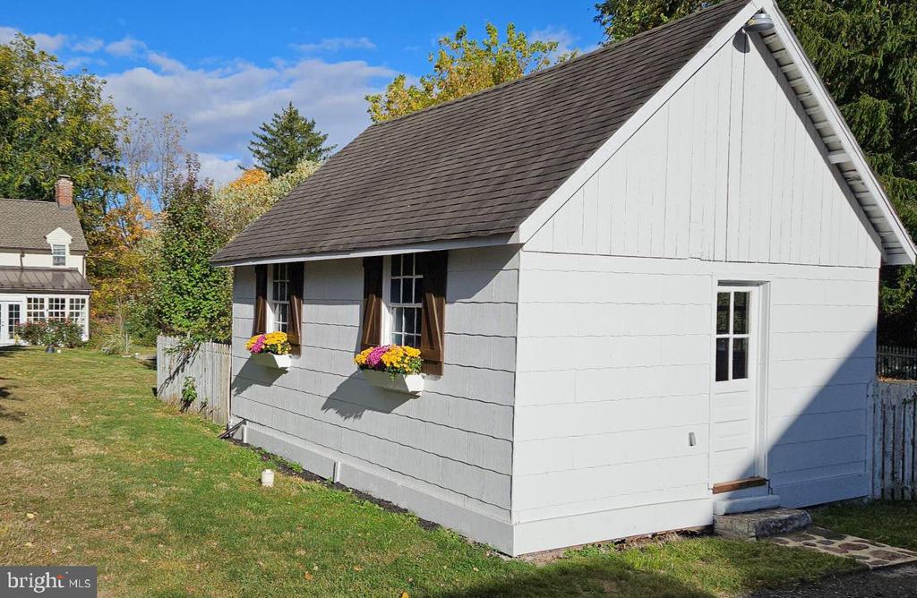 1321 SPENCER ROAD
