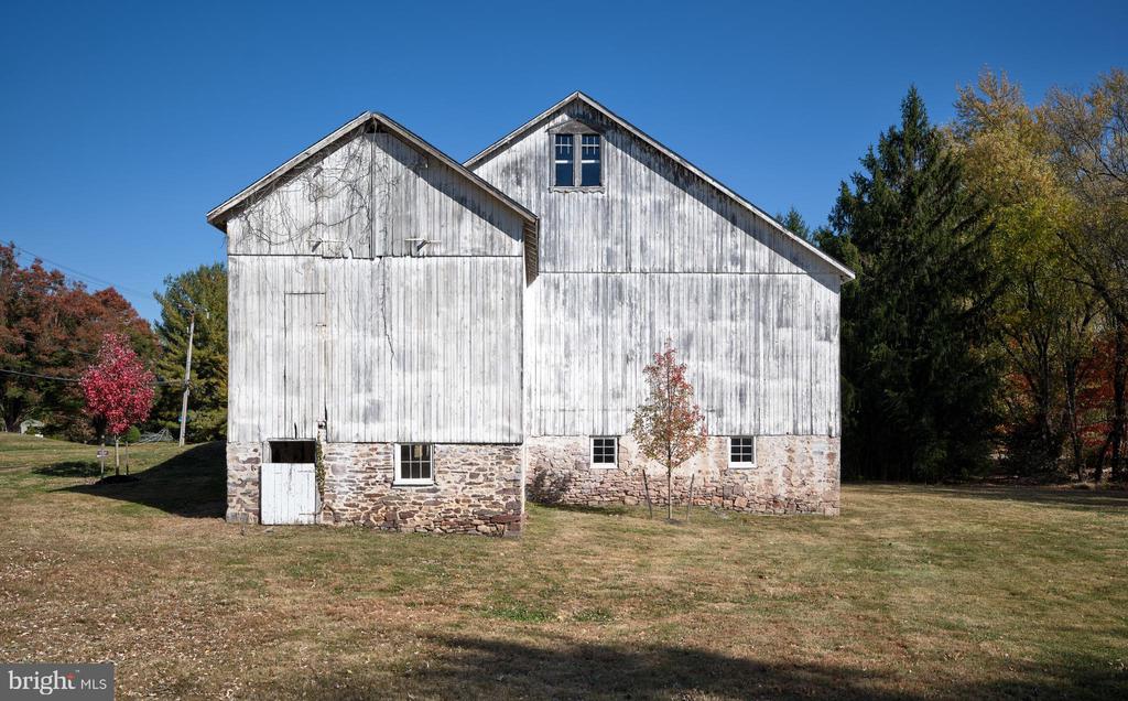 1321 SPENCER ROAD