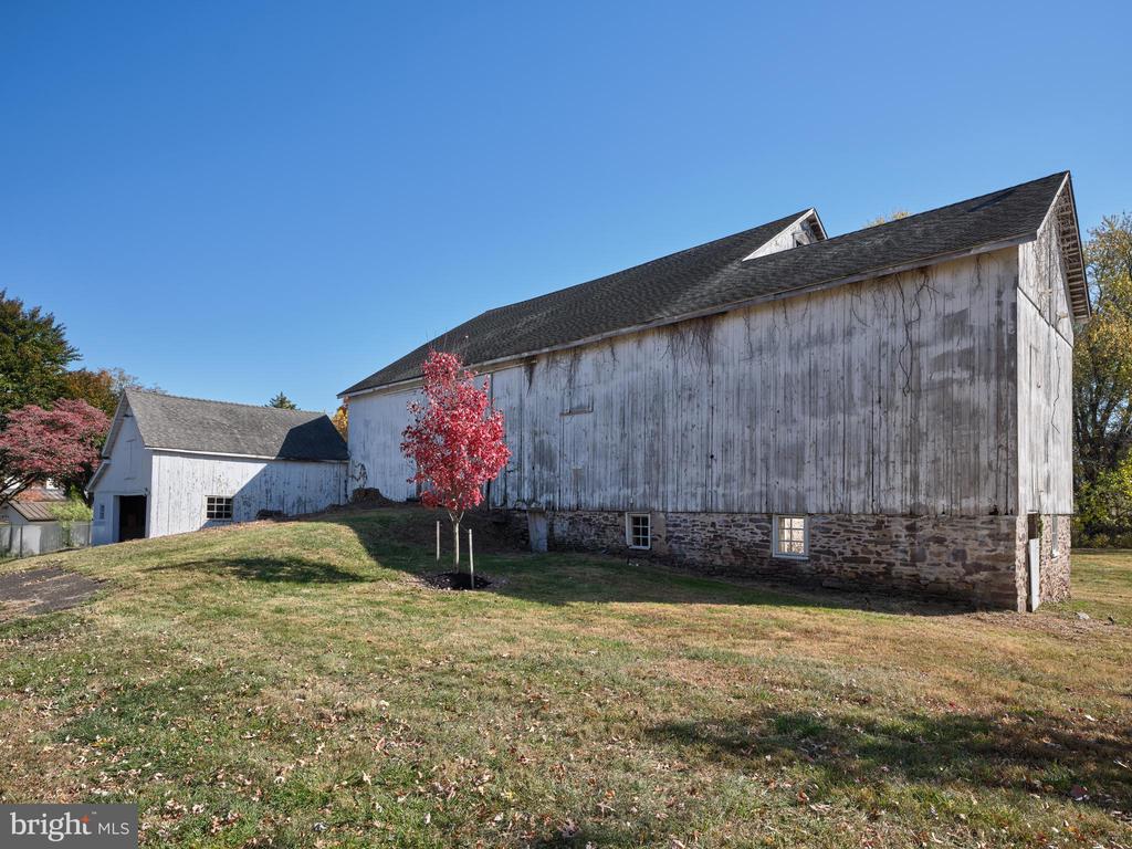1321 SPENCER ROAD