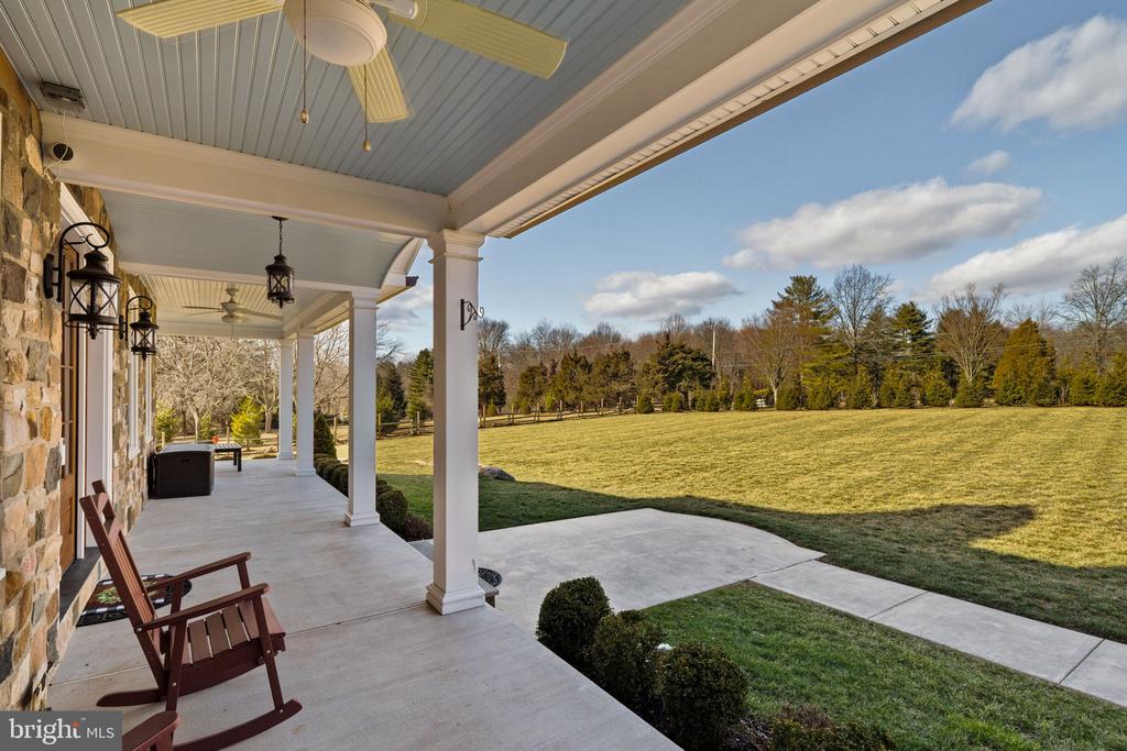 1406 Wrightstown Rd