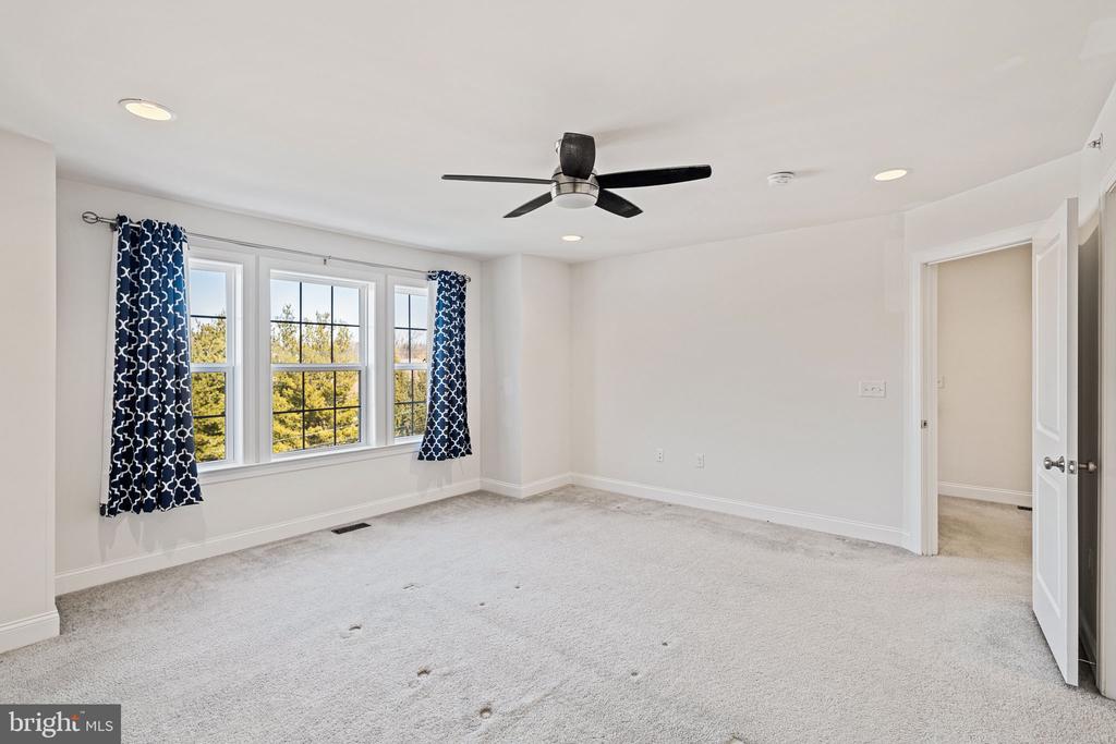 26 Hamilton St