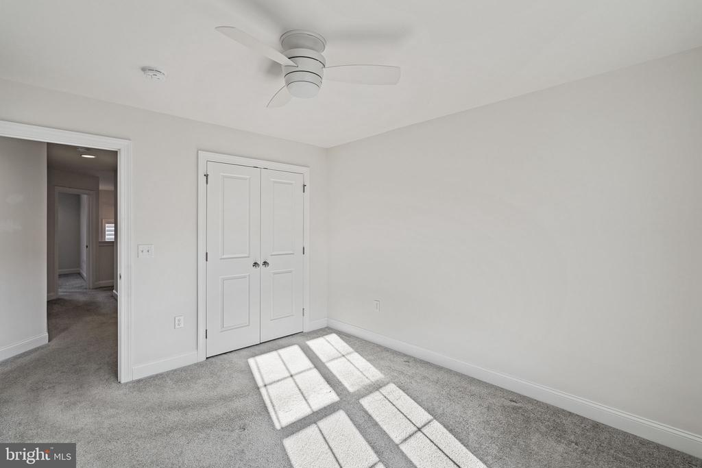 26 Hamilton St