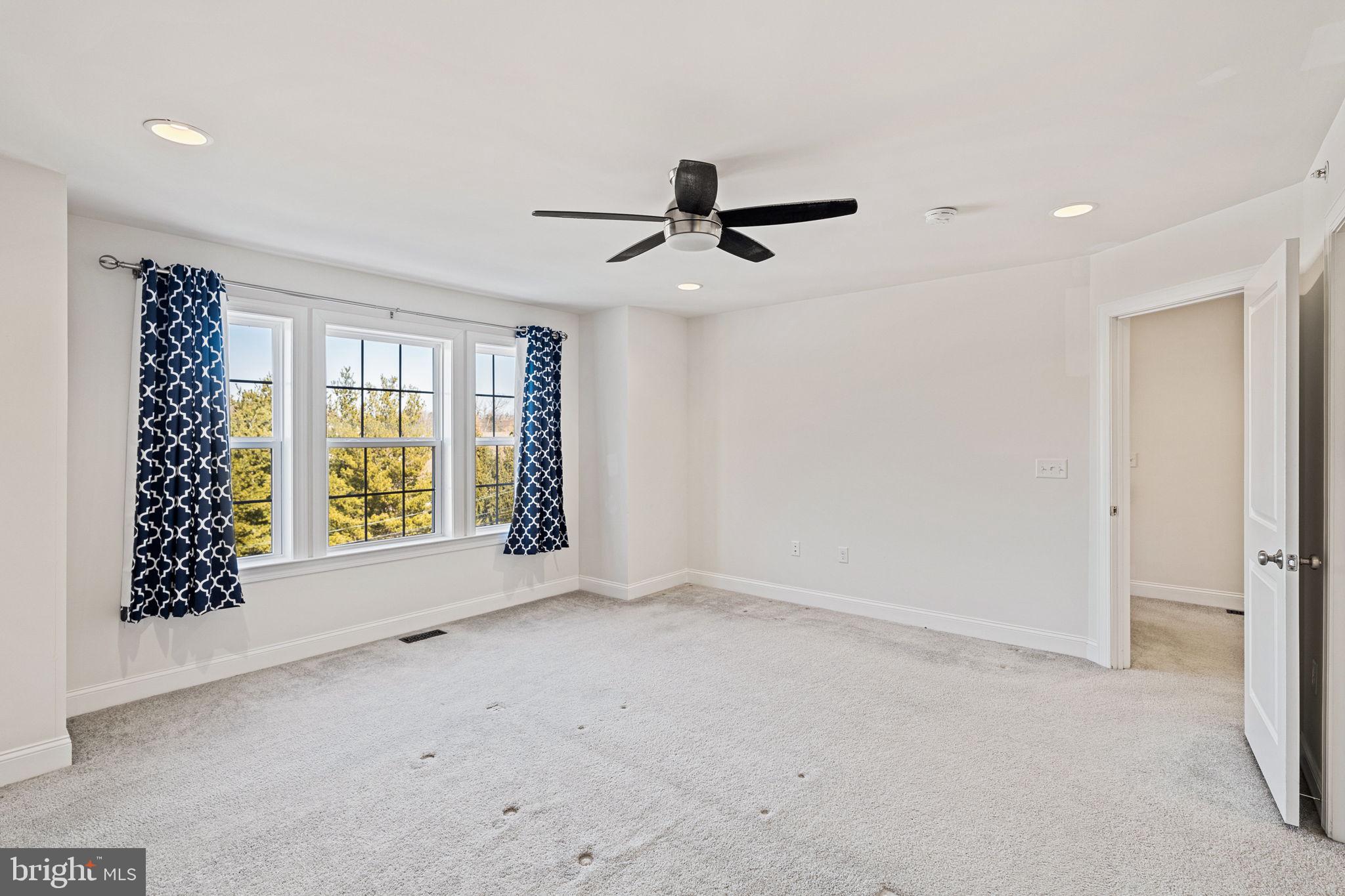 26 Hamilton St