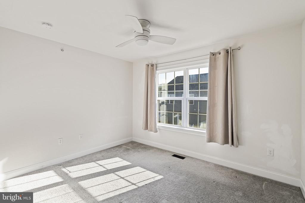 26 Hamilton St