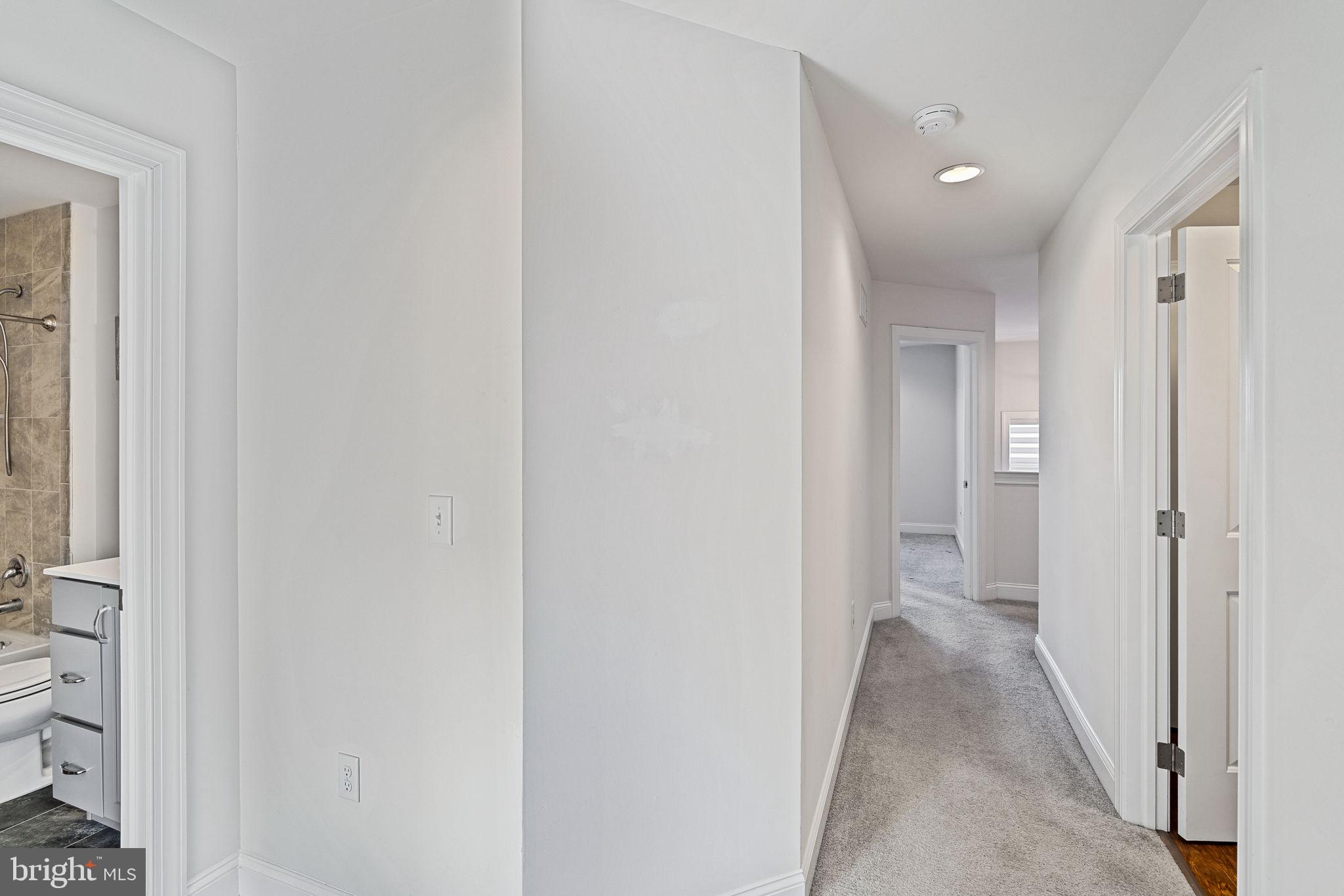 26 Hamilton St