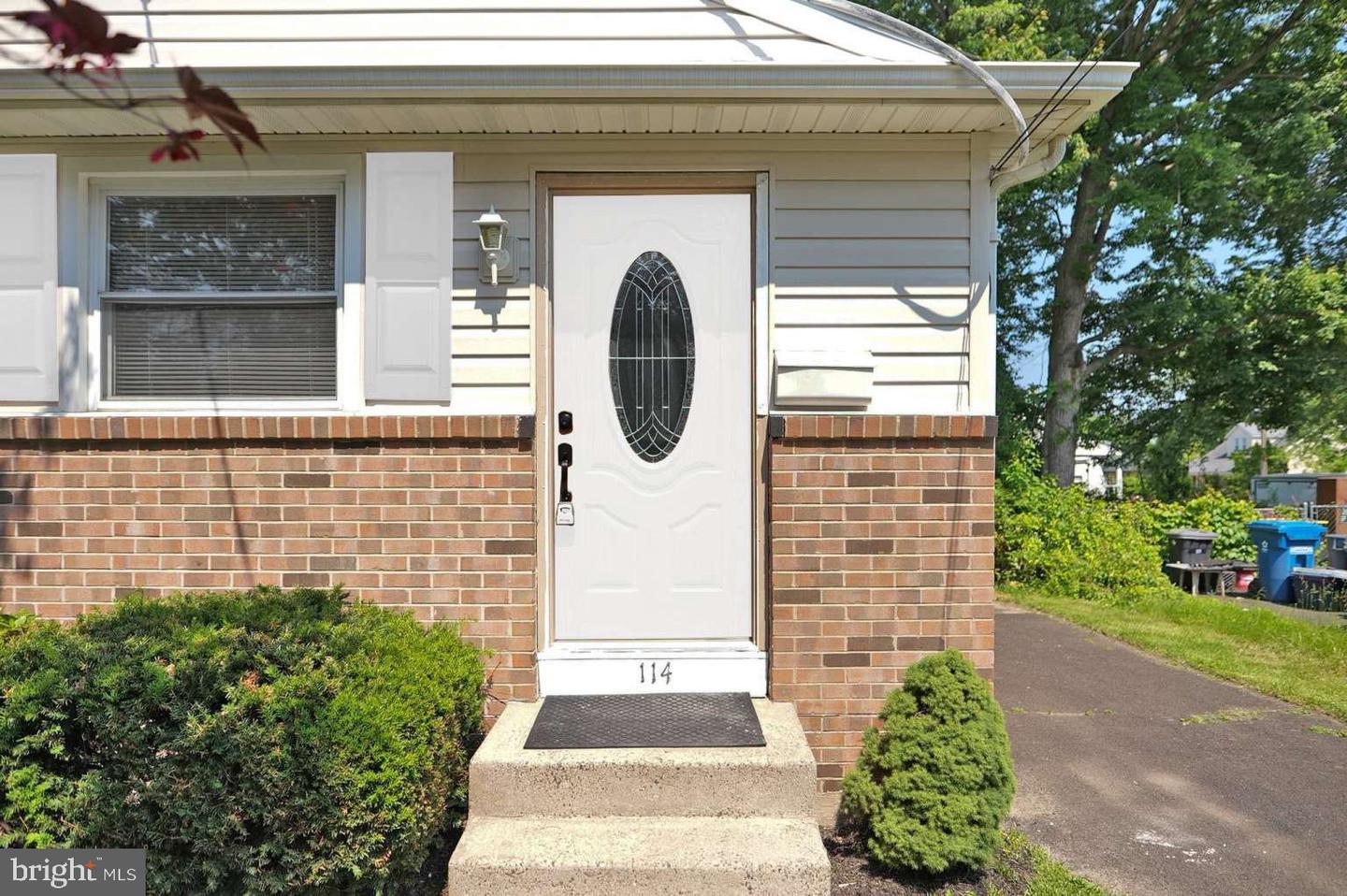 114 Grandview Ave