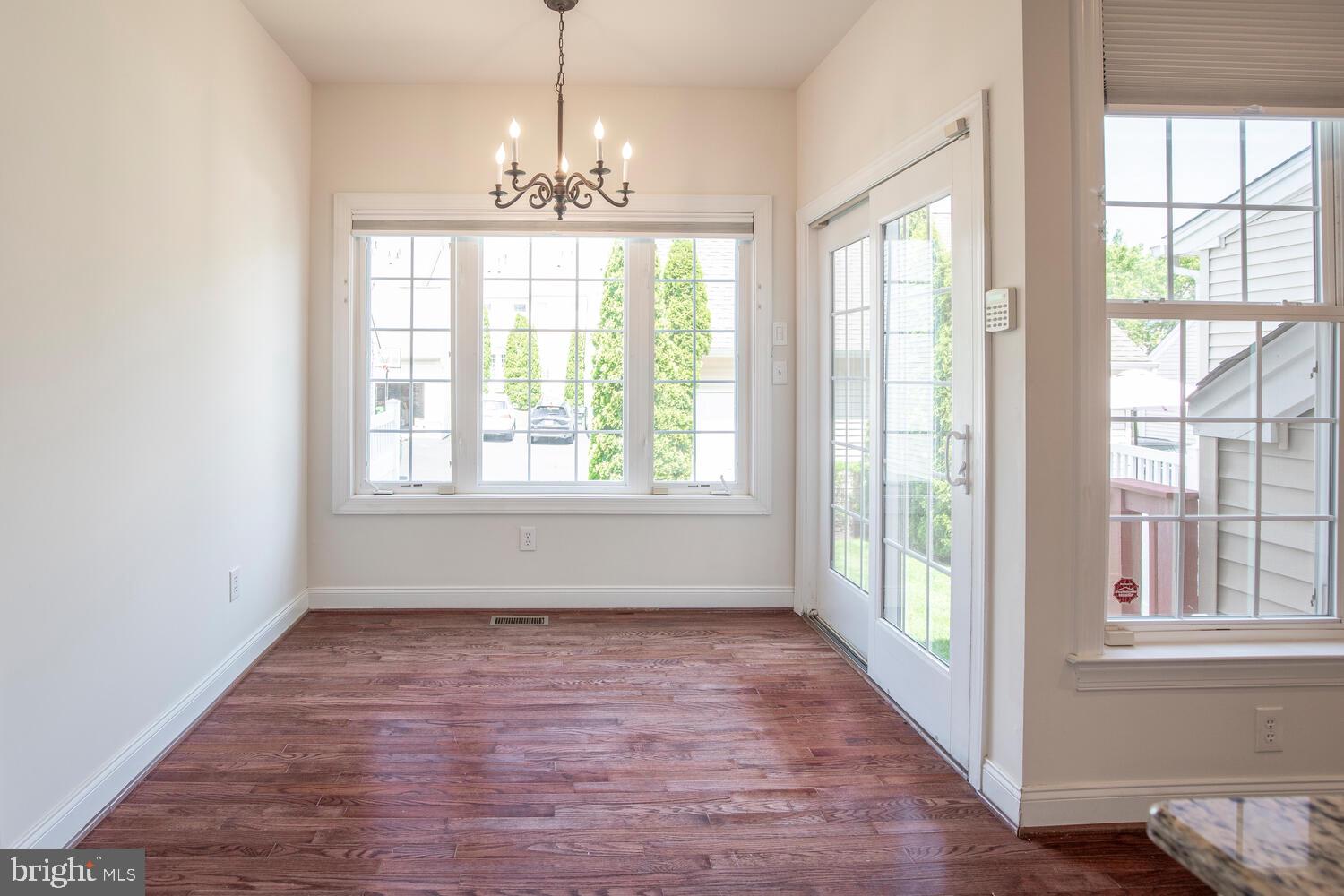 3048 E DORCHESTER ST #85