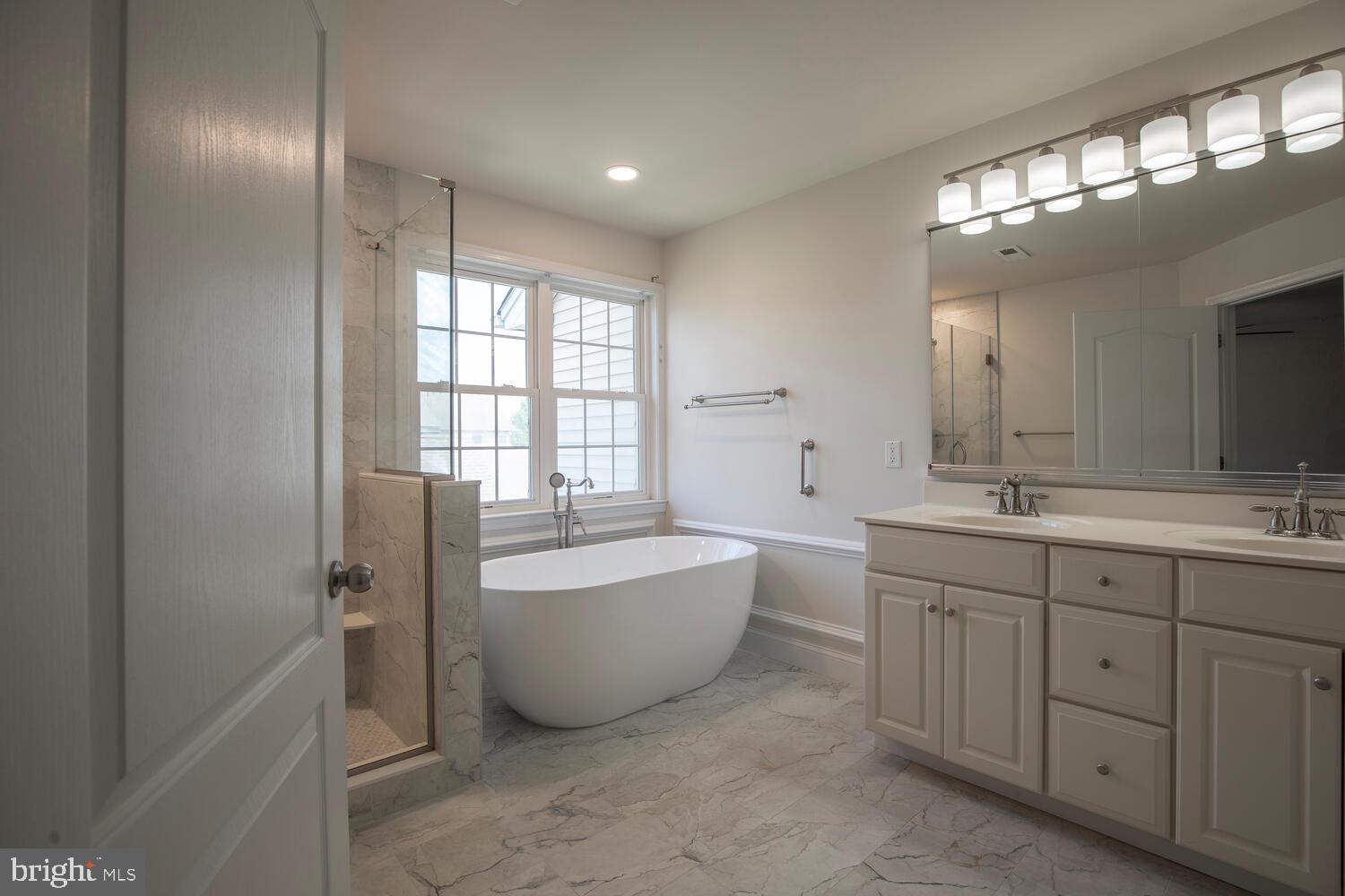 3048 E DORCHESTER ST #85