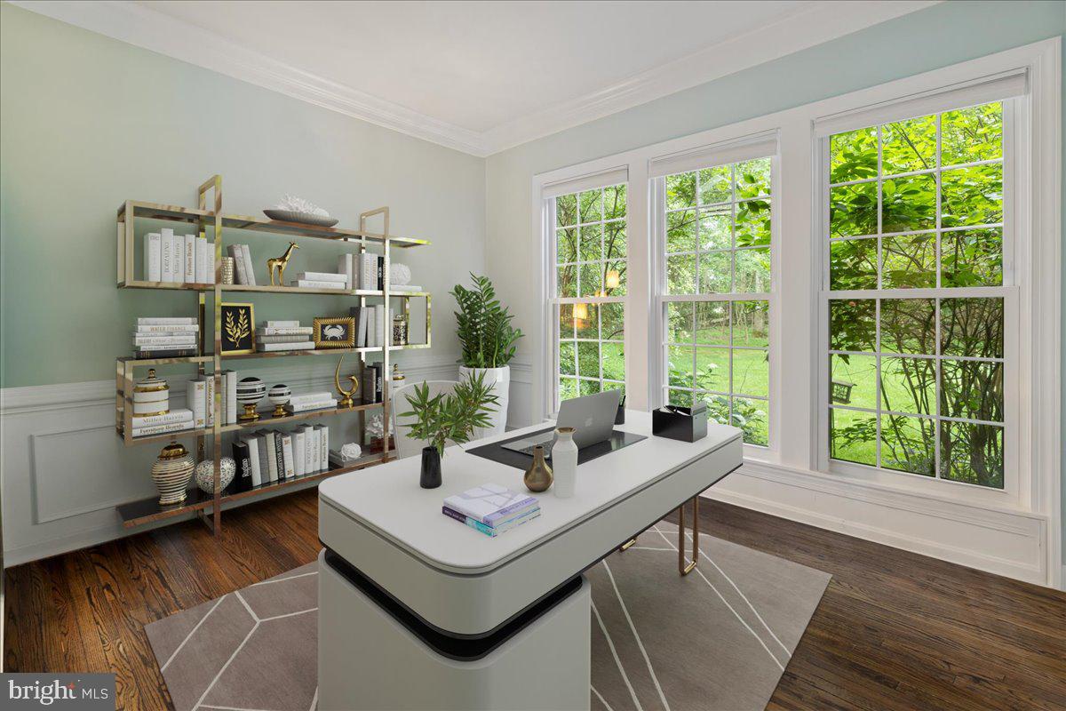 10 EAGLETON FARM ROAD