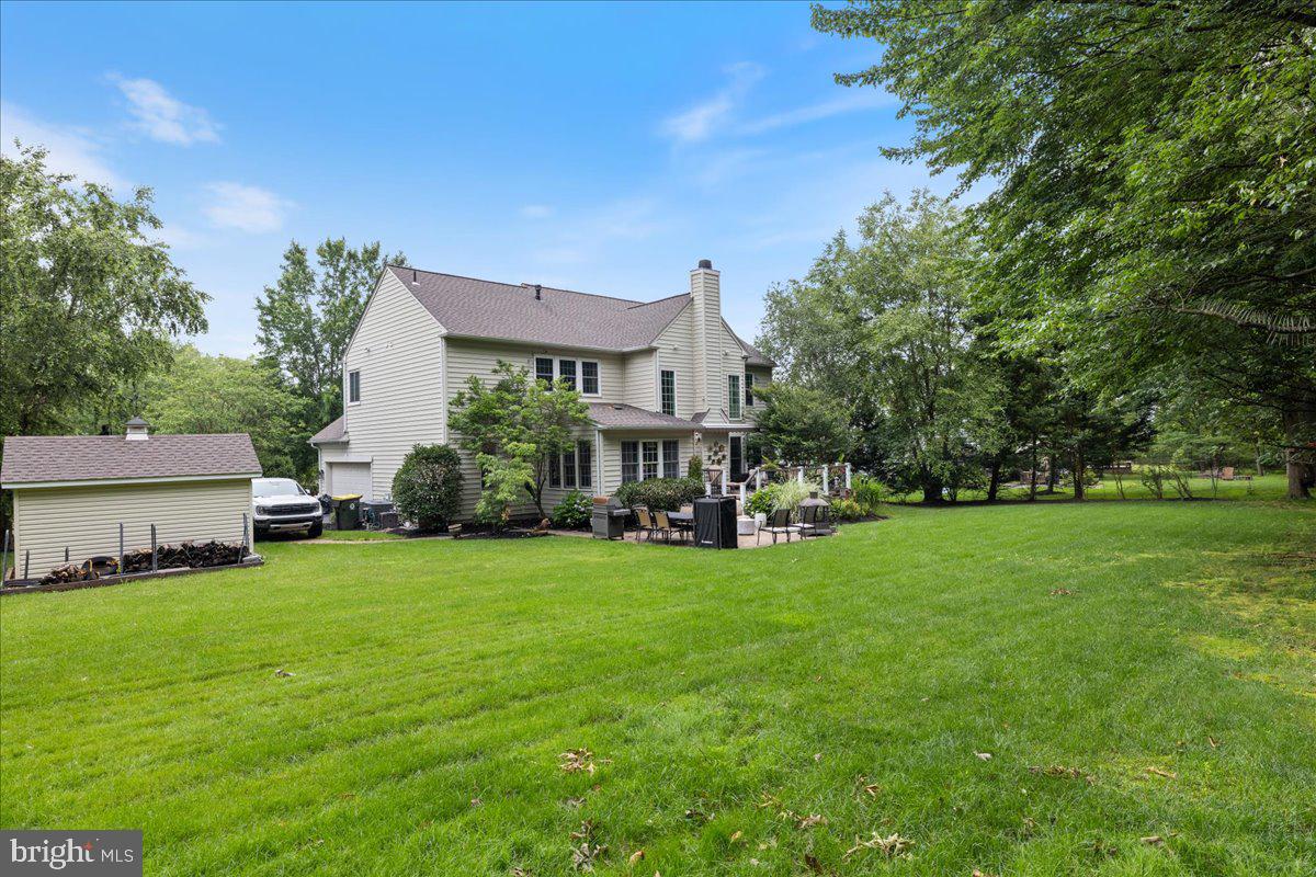 10 EAGLETON FARM ROAD