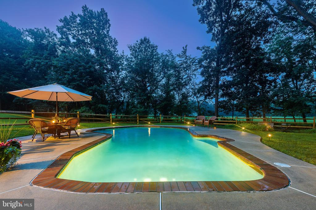 2959 Antler Dr