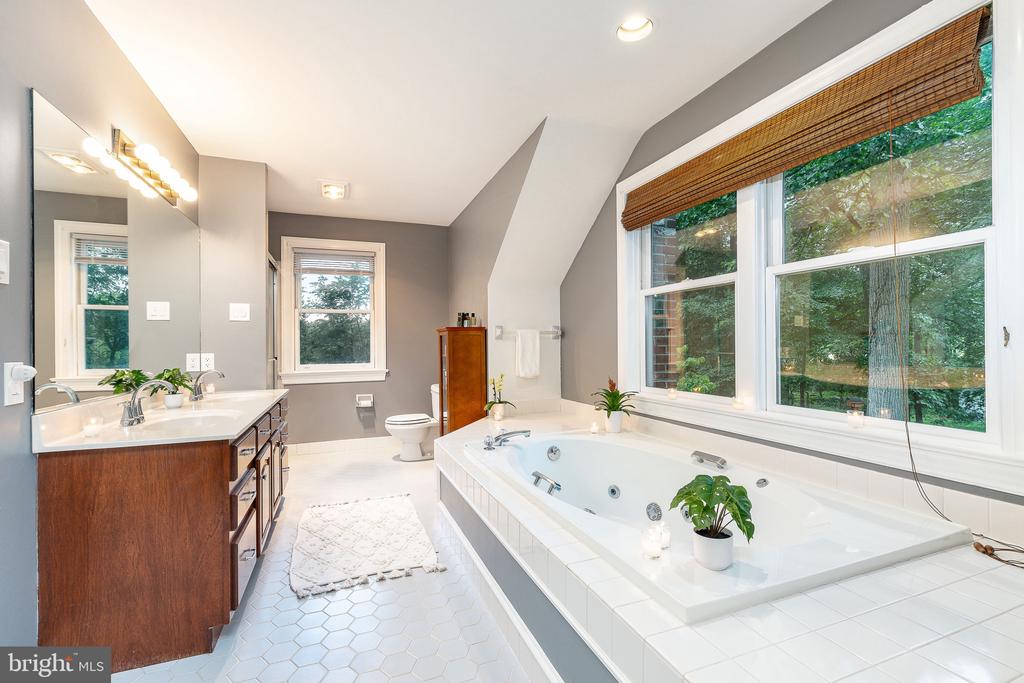 2959 Antler Dr
