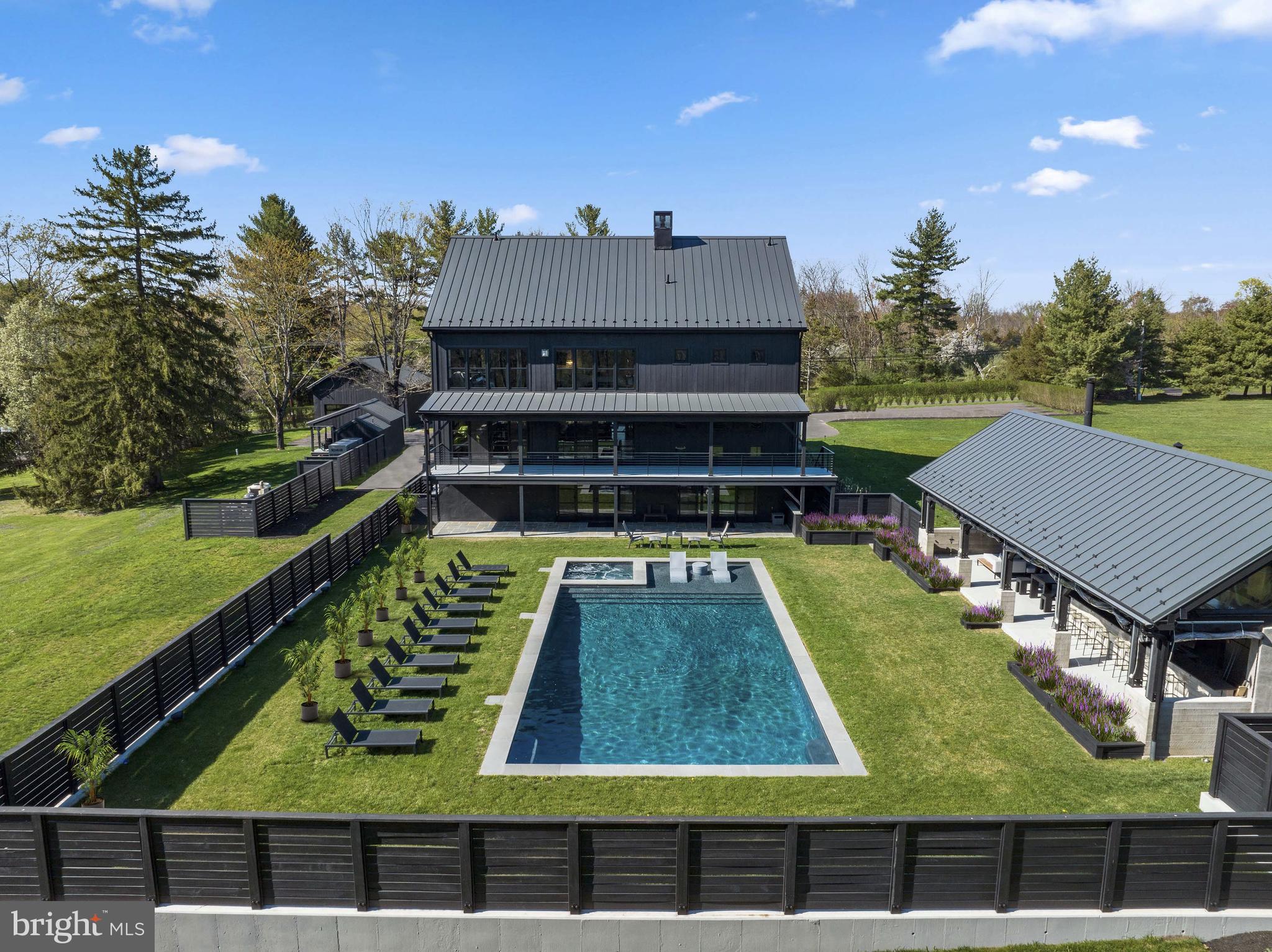 2169 Aquetong Rd