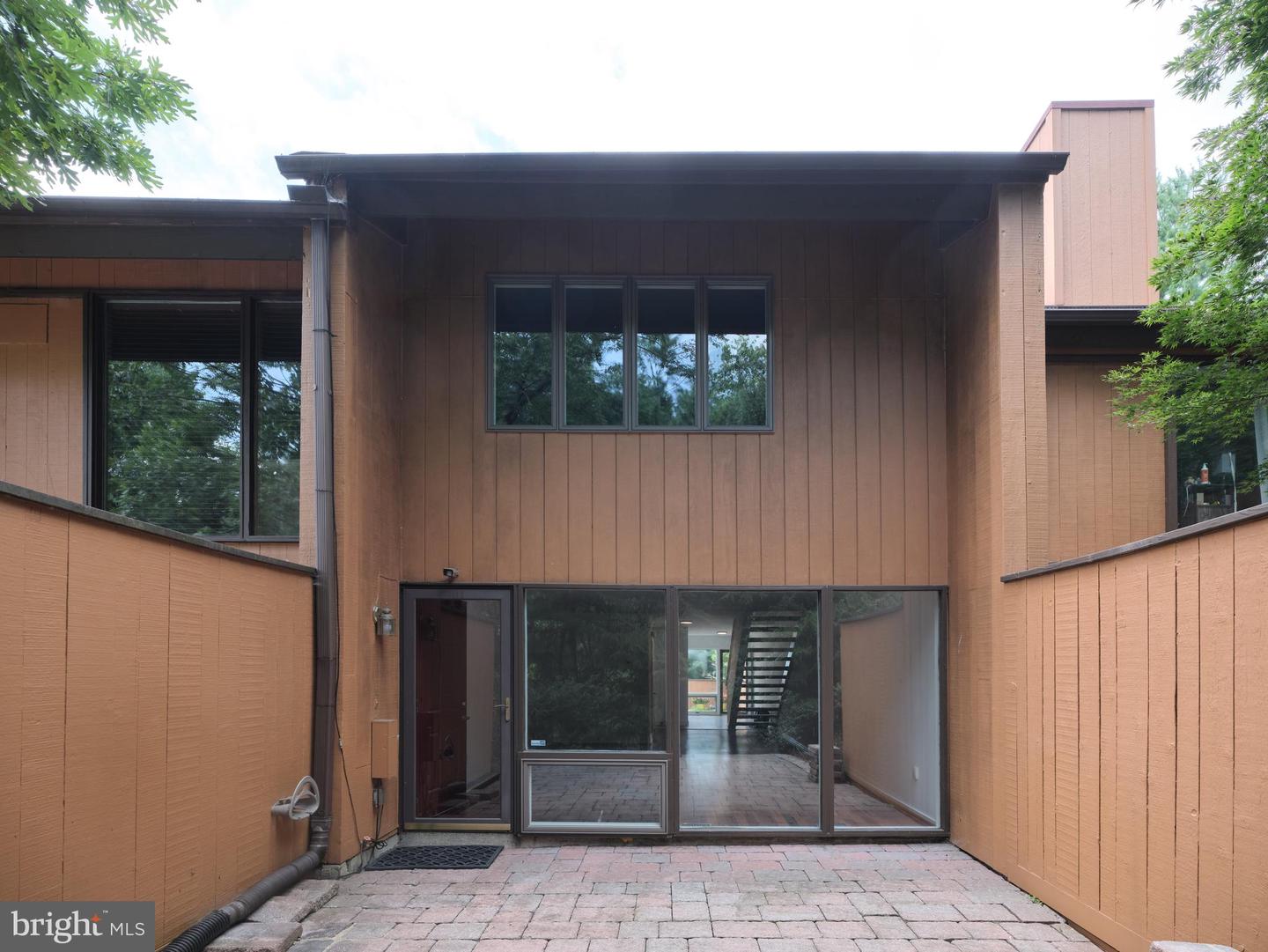 27 Arden Way