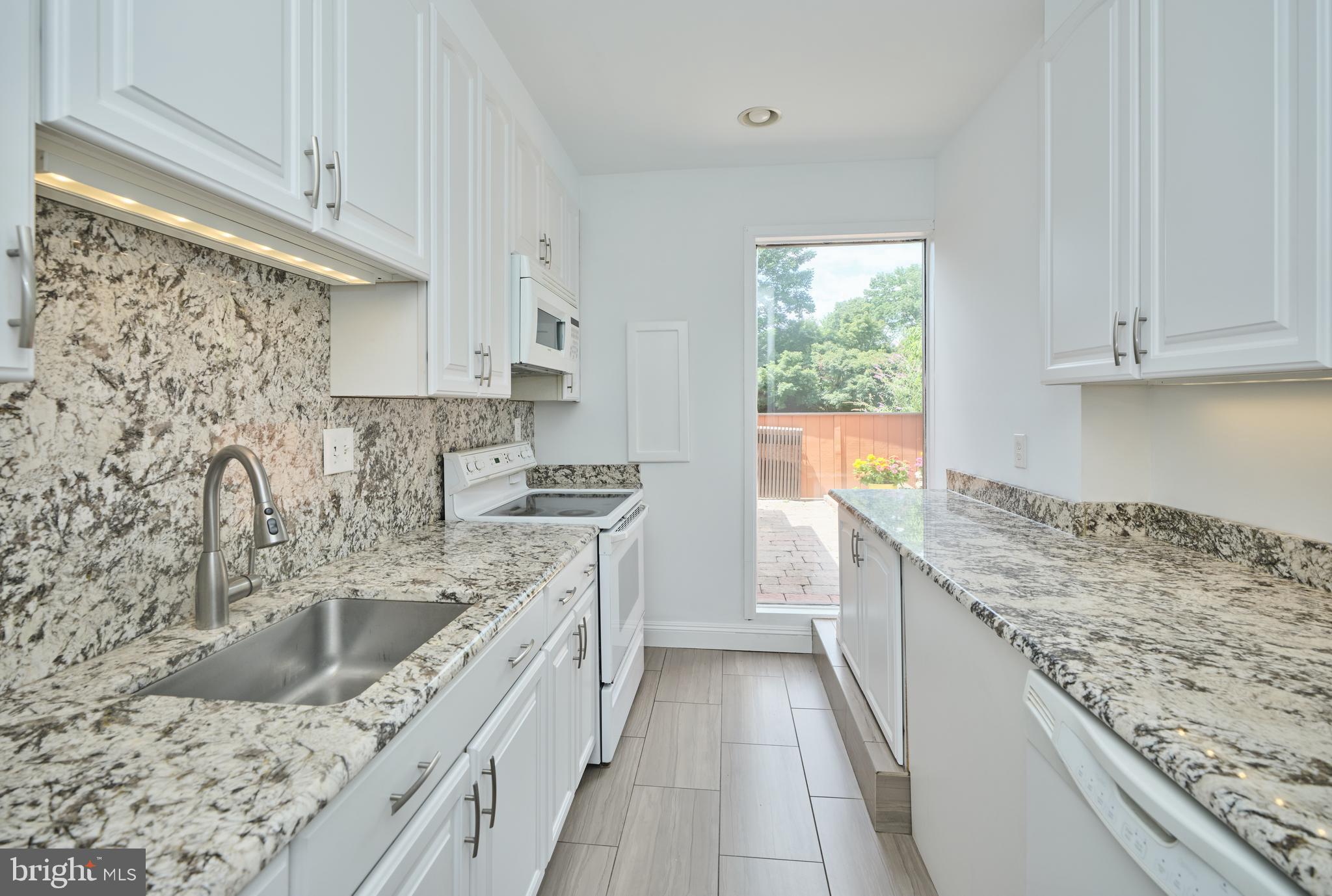 27 Arden Way