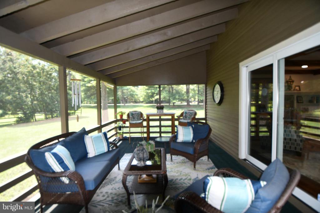 709 WYNNEWOOD DRIVE
