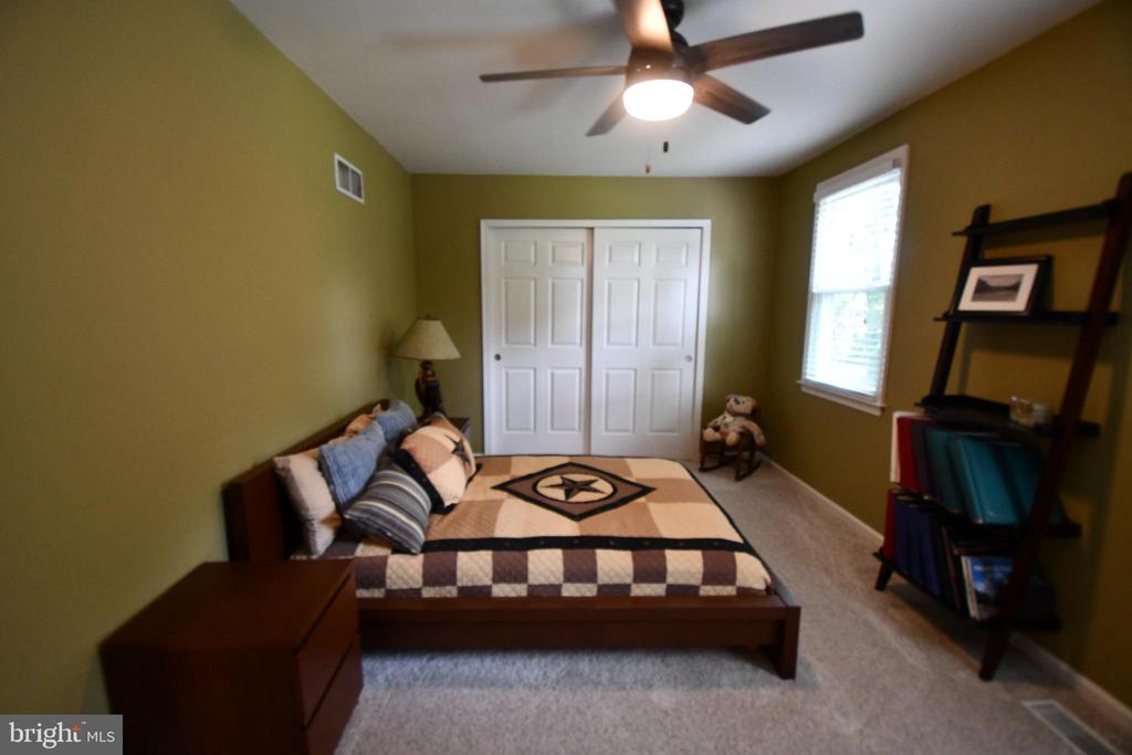 709 WYNNEWOOD DRIVE