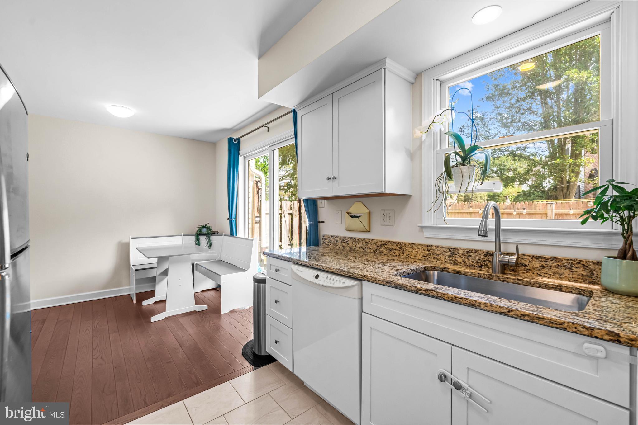 17 WASHINGTON SQUARE