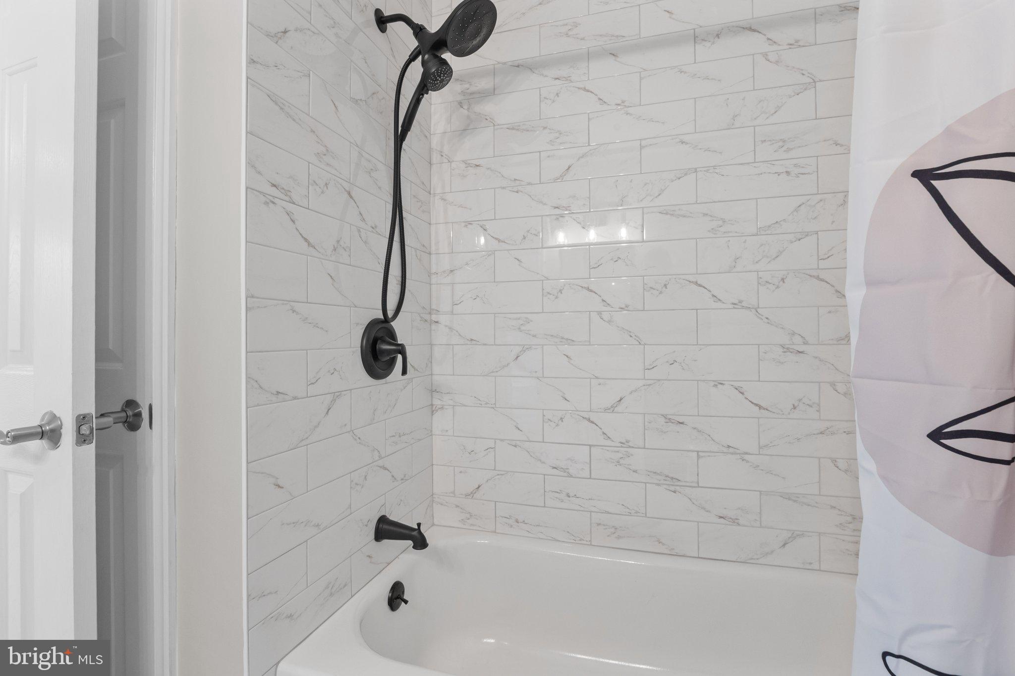 115 GOLDFINCH CT #237