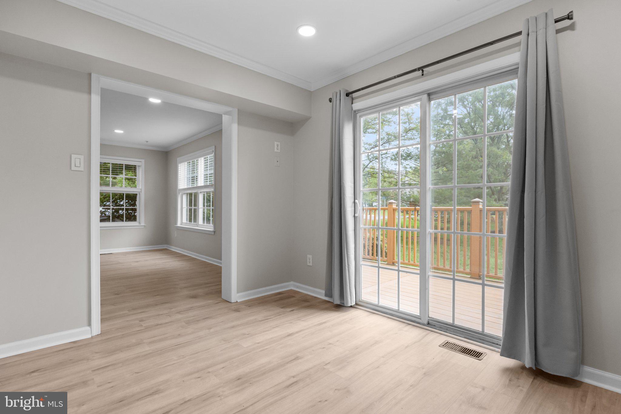 115 GOLDFINCH CT #237