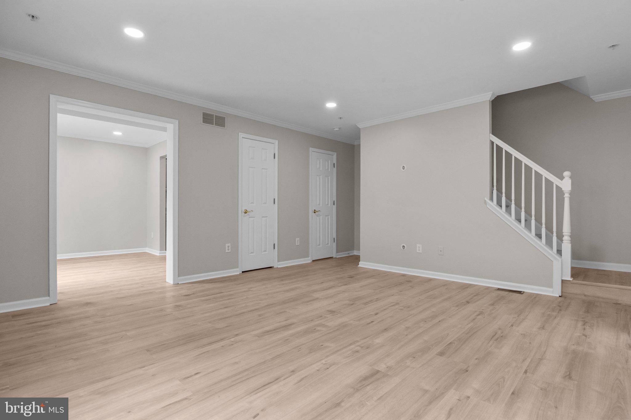 115 GOLDFINCH CT #237