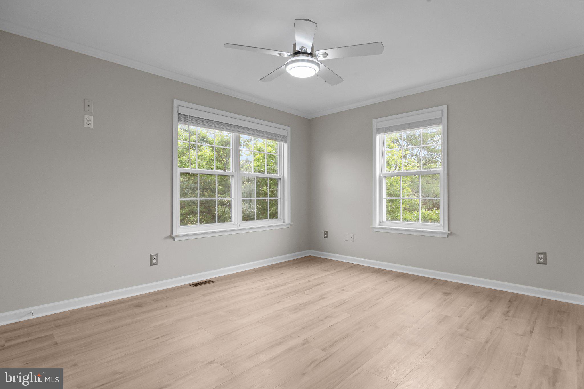 115 GOLDFINCH CT #237