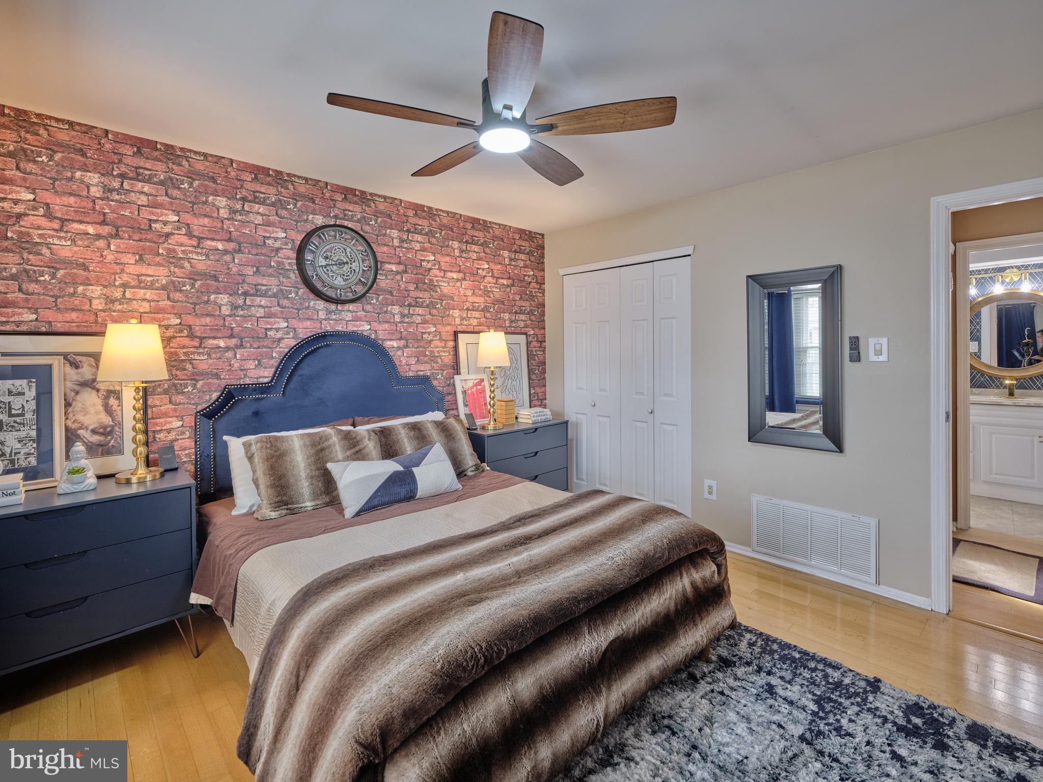 2204 SOCIETY PLACE B2