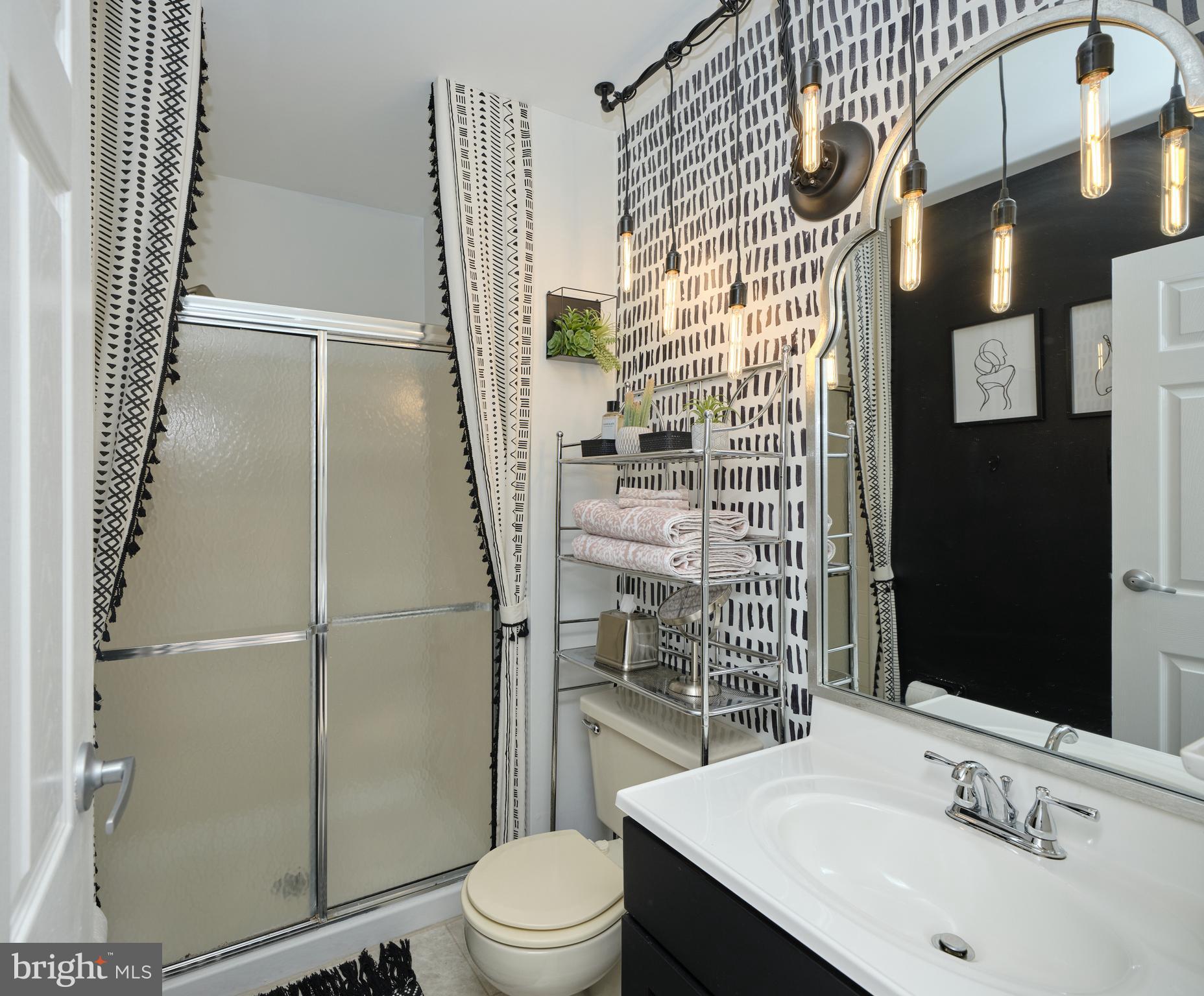 2204 SOCIETY PLACE B2