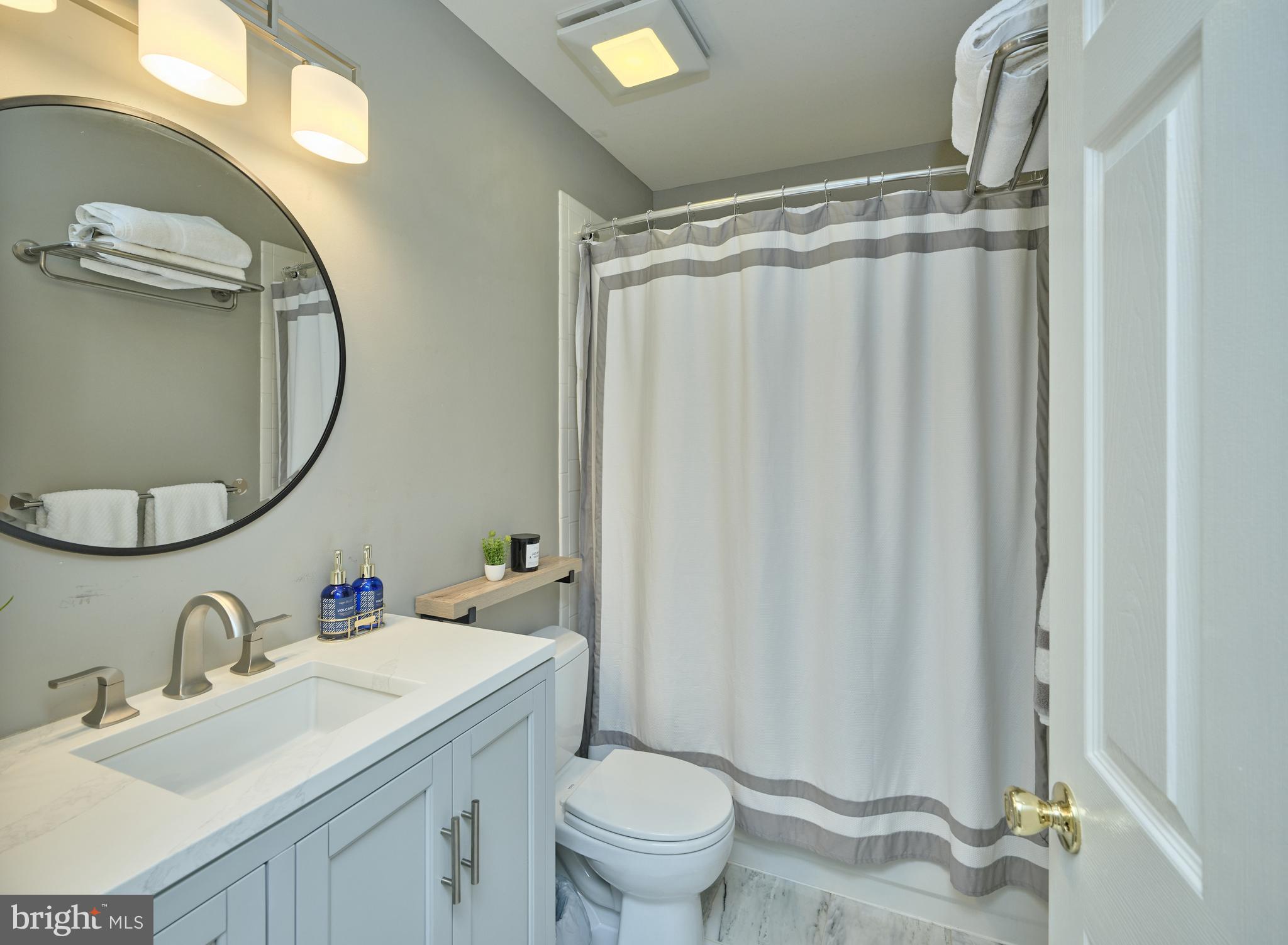 266 DEERFIELD COURT
