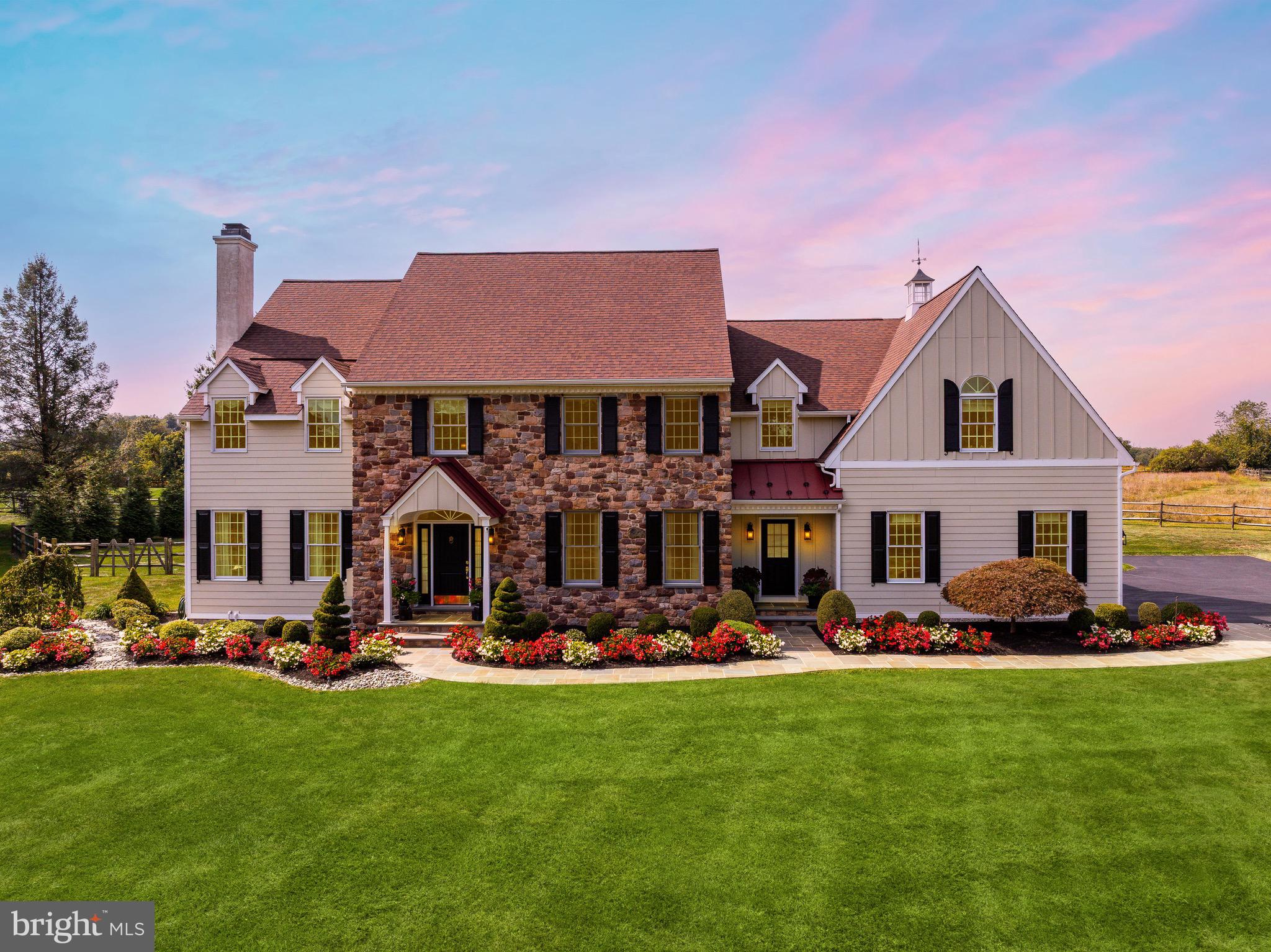 1100 PINEVILLE ROAD