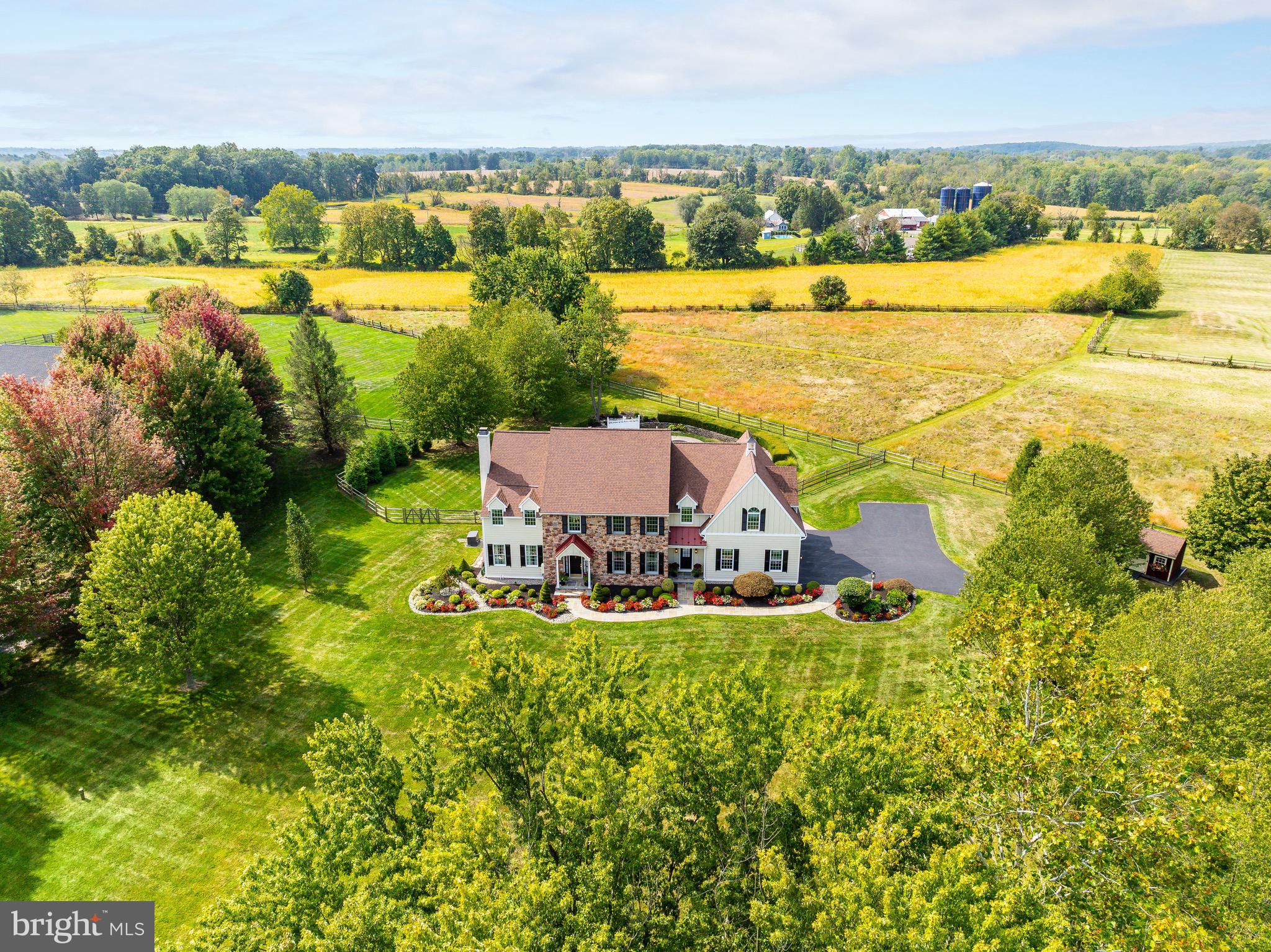 1100 PINEVILLE ROAD