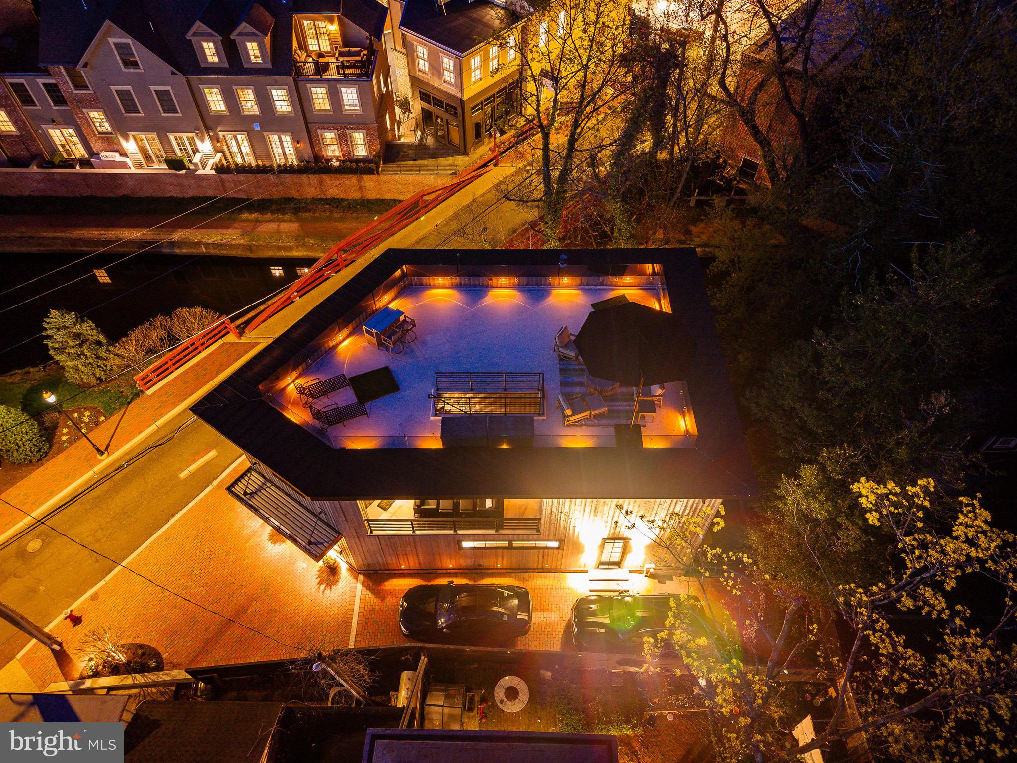 27 W MECHANIC STREET