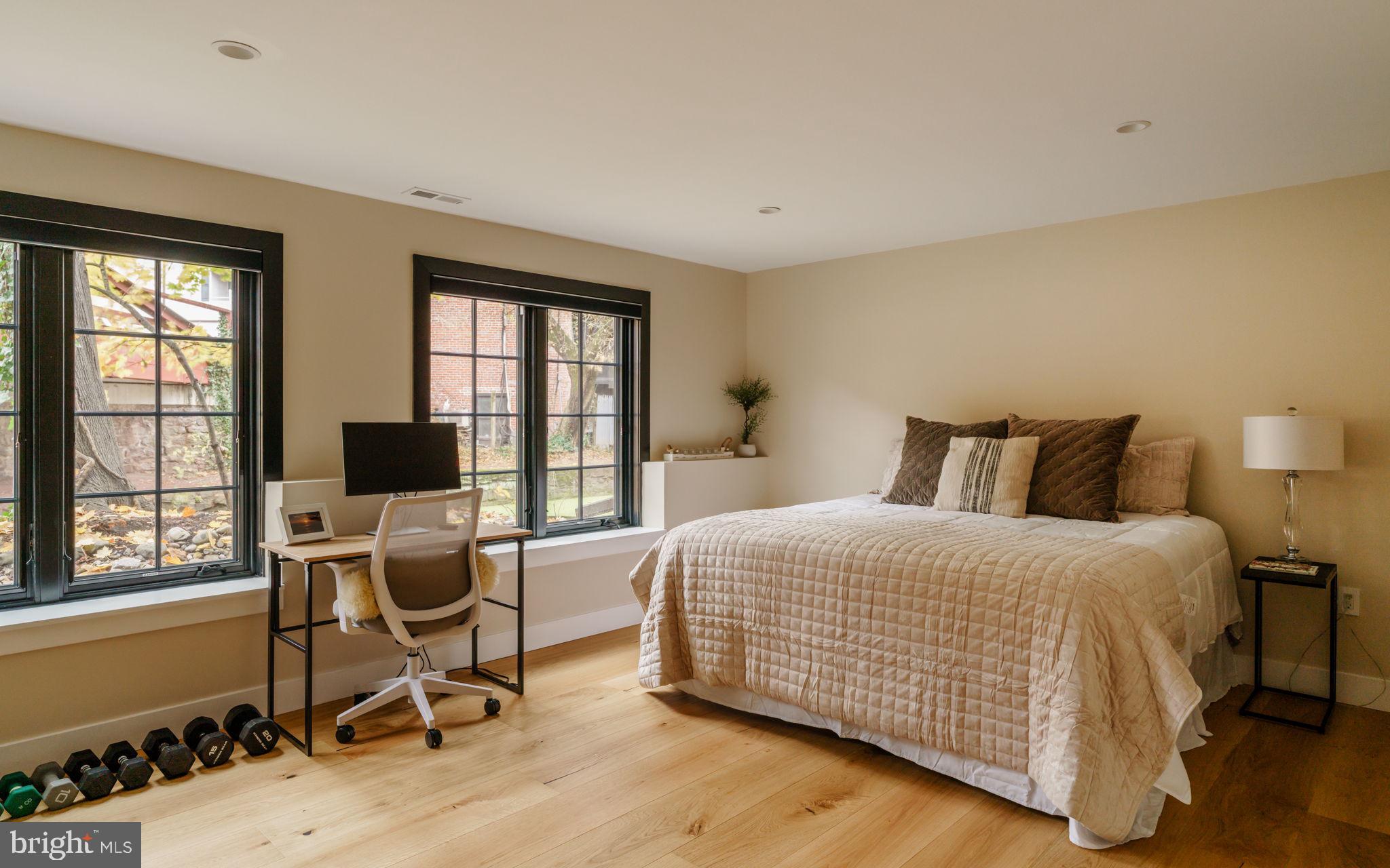 27 W MECHANIC STREET