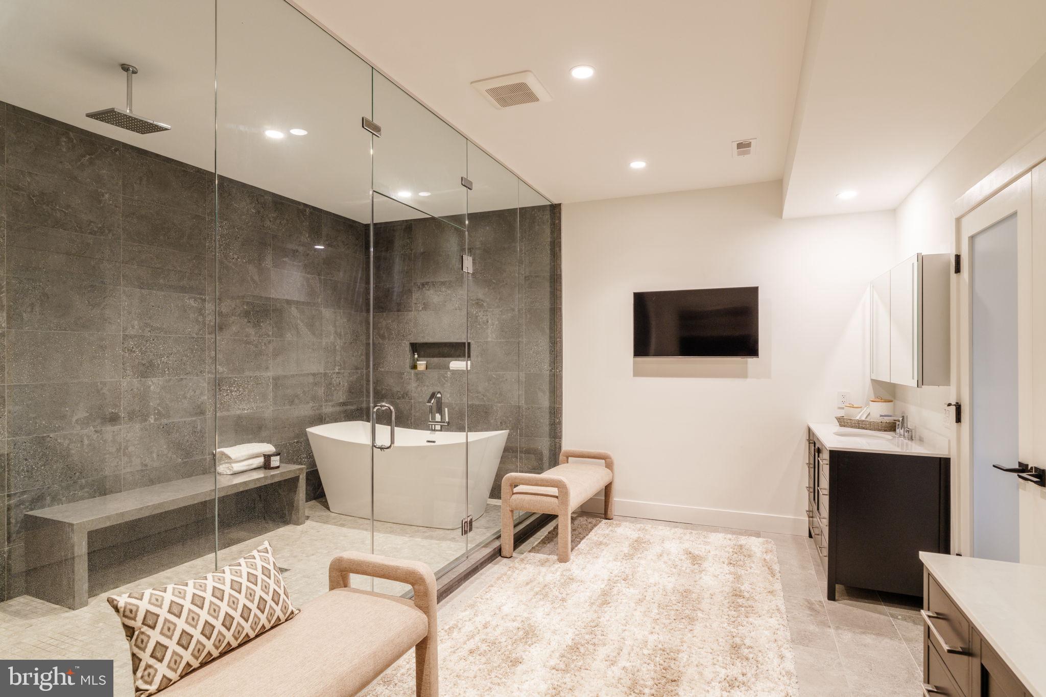 27 W MECHANIC STREET